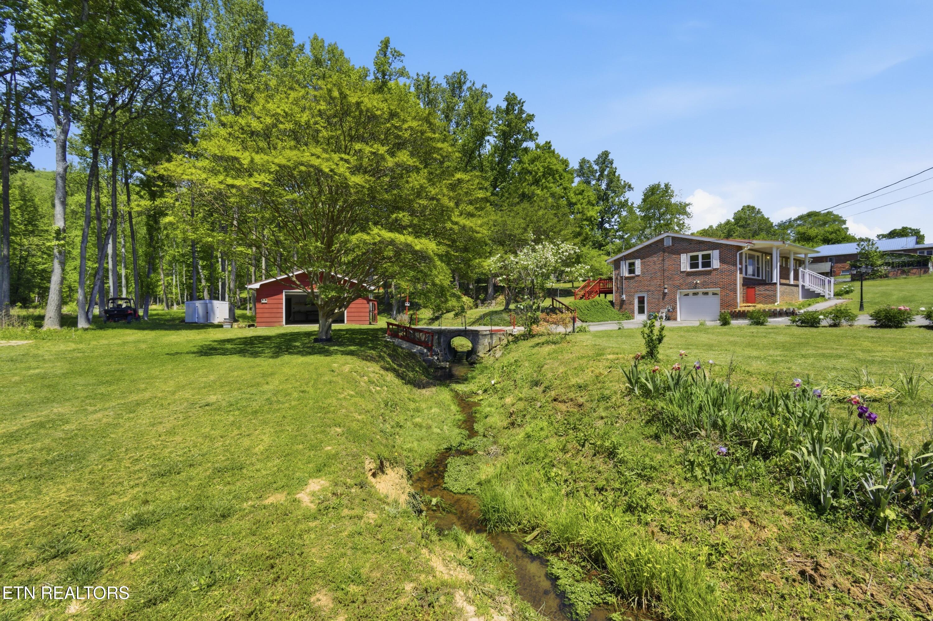 219 Evergreen Street Harriman TN 37748