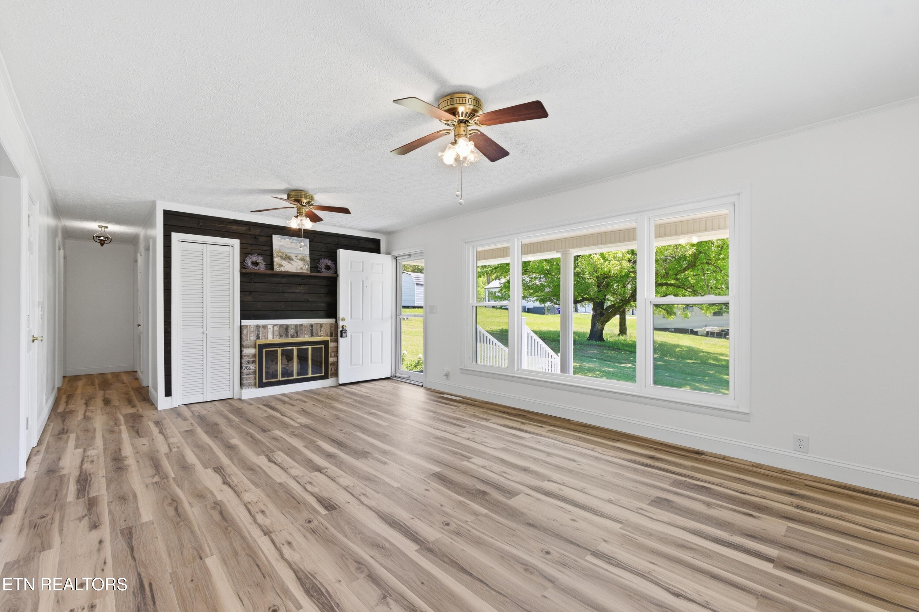 219 Evergreen Street Harriman TN 37748
