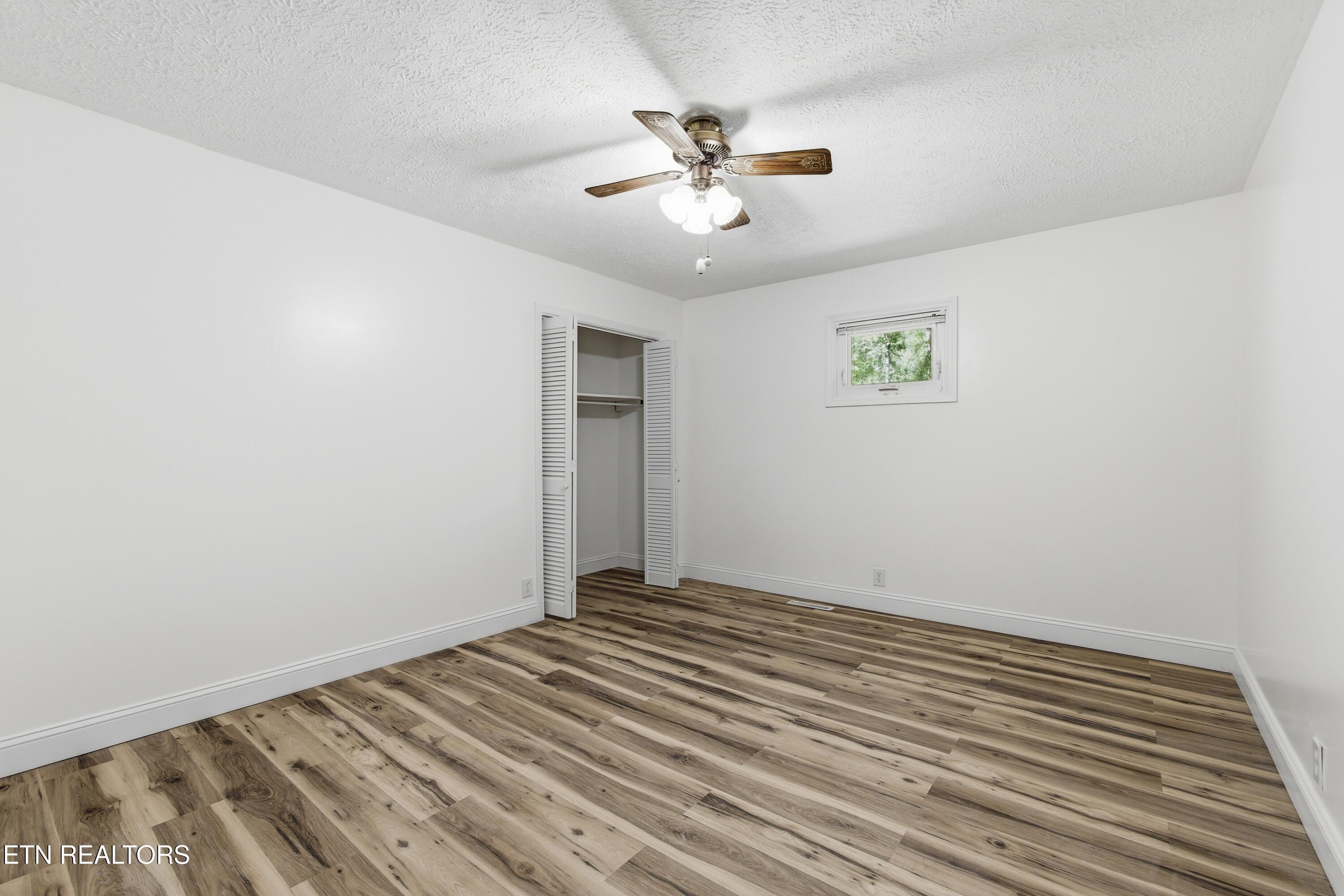 219 Evergreen Street Harriman TN 37748