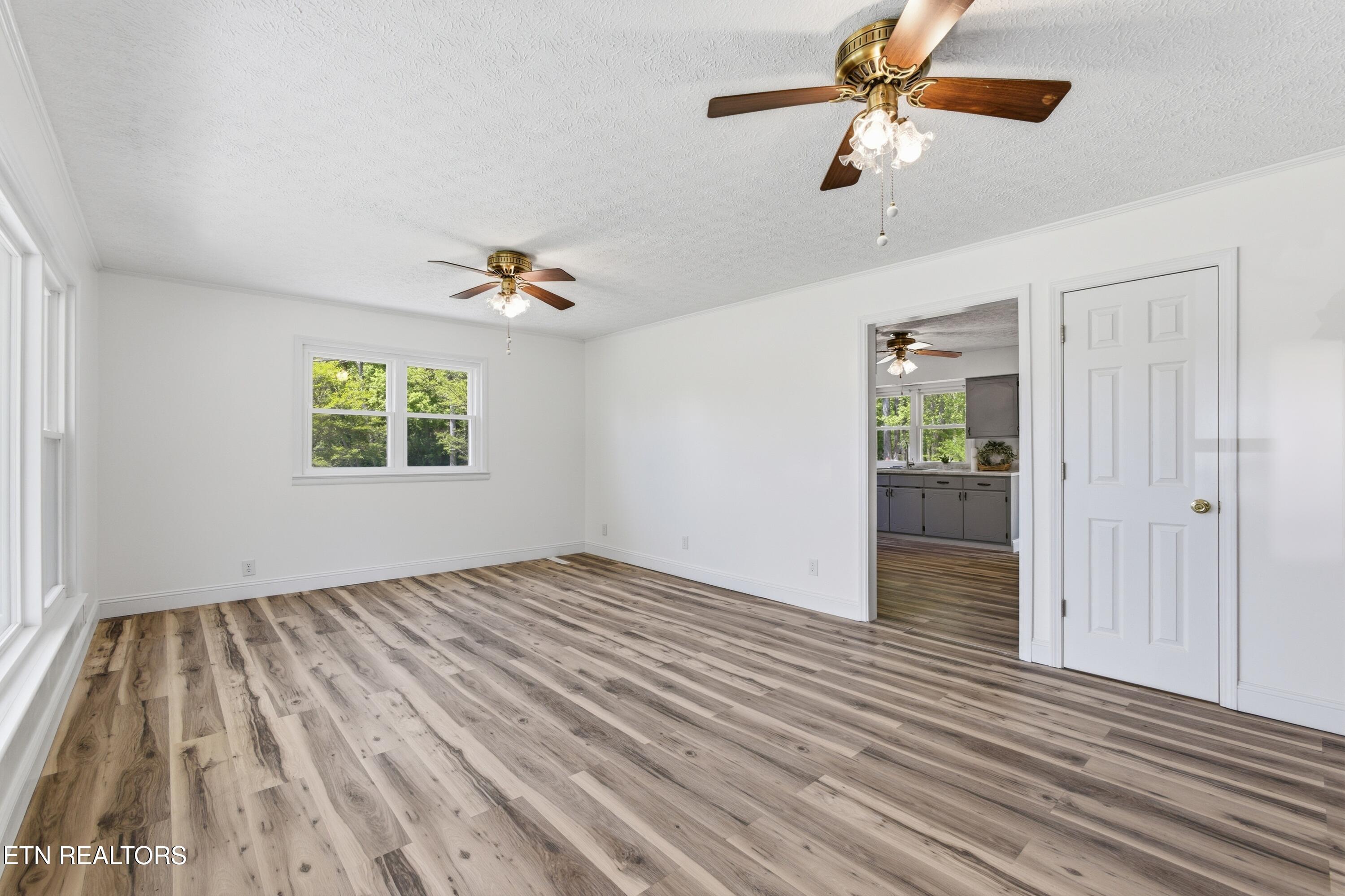 219 Evergreen Street Harriman TN 37748
