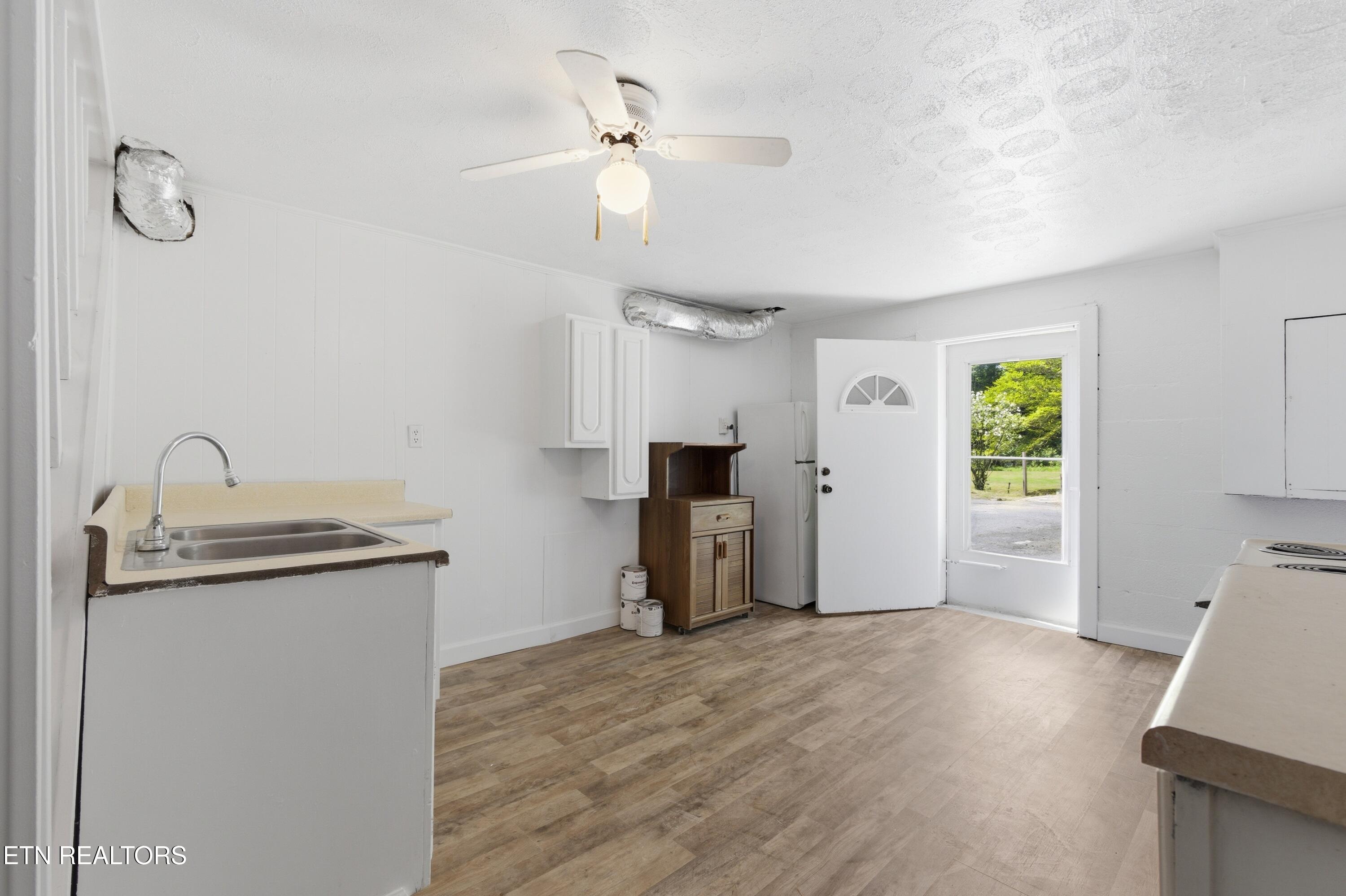 219 Evergreen Street Harriman TN 37748