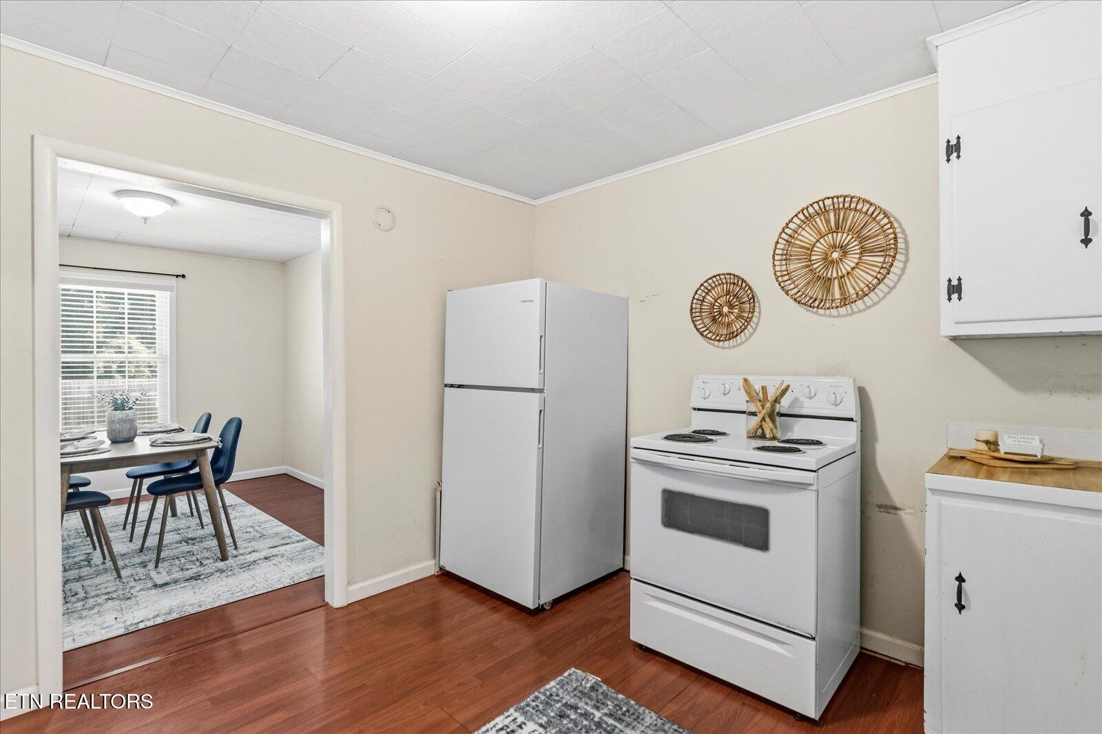 400 N G Street Lenoir City TN 37771