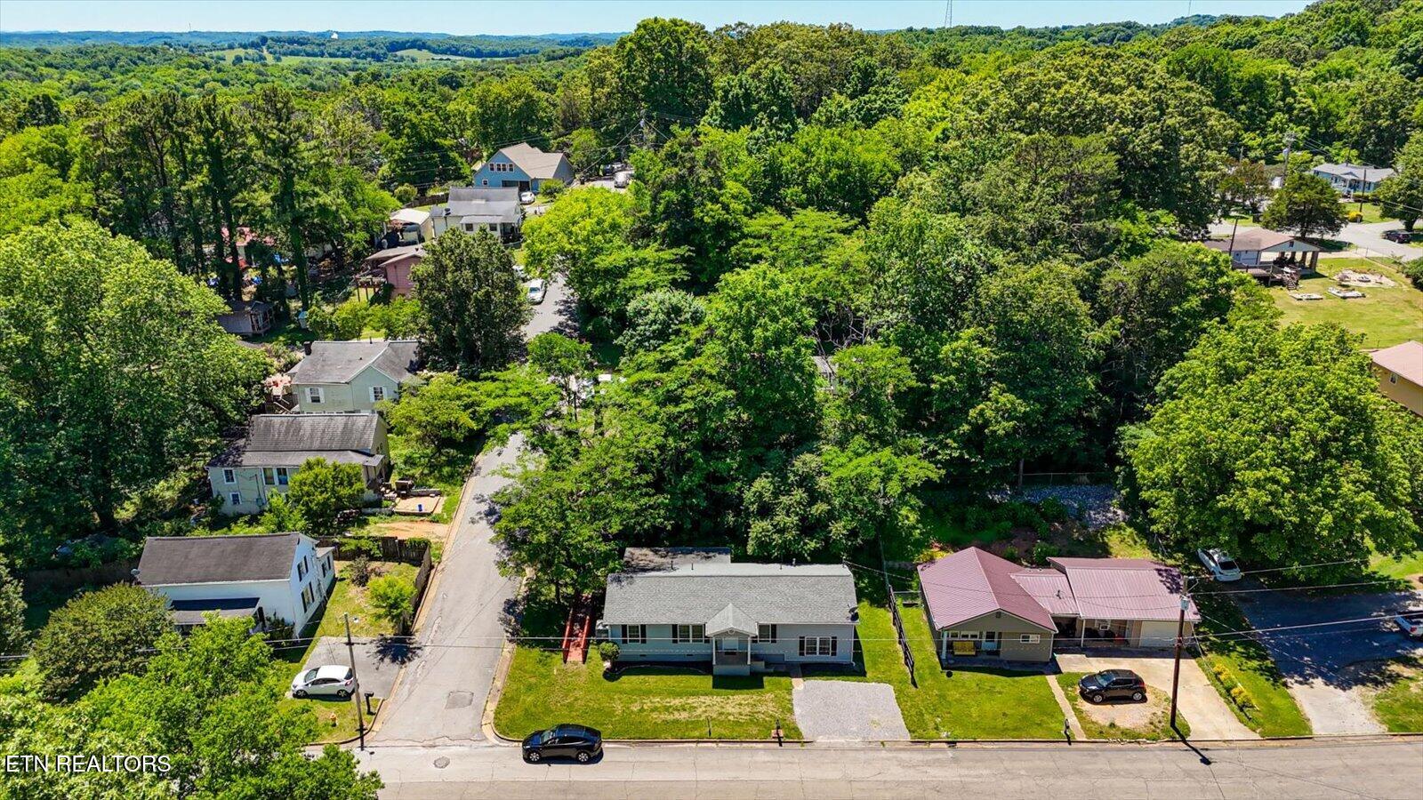 400 N G Street Lenoir City TN 37771