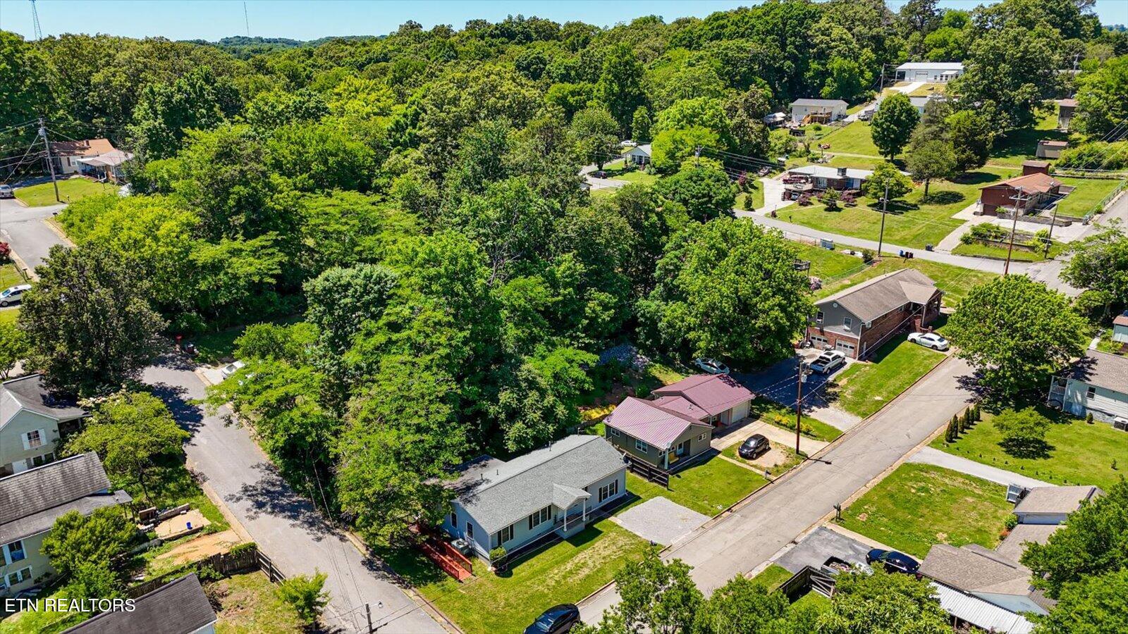 400 N G Street Lenoir City TN 37771