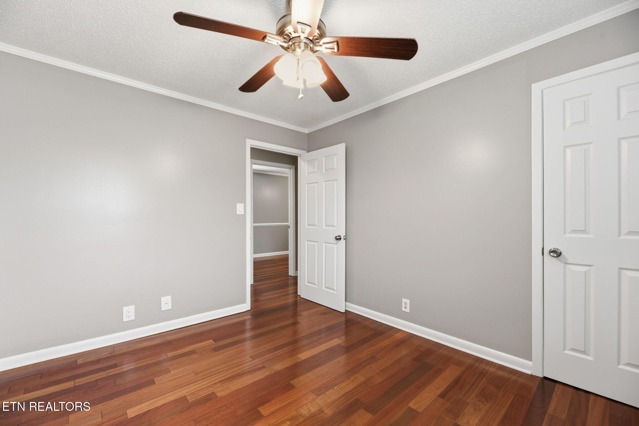 208 Lakeview Lane Oak Ridge TN 37830