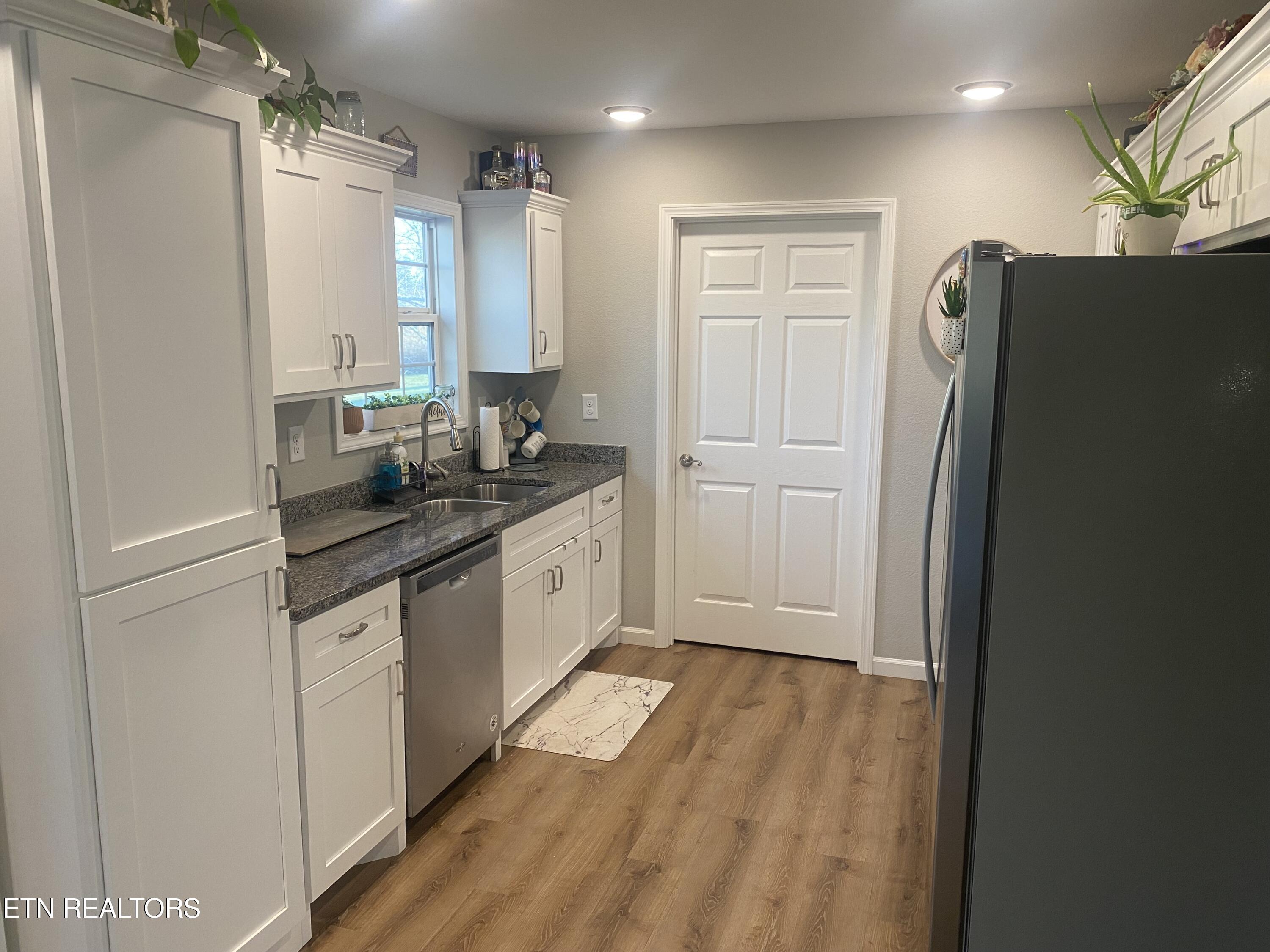 228 Ferry Bend Trail Crossville TN 38571