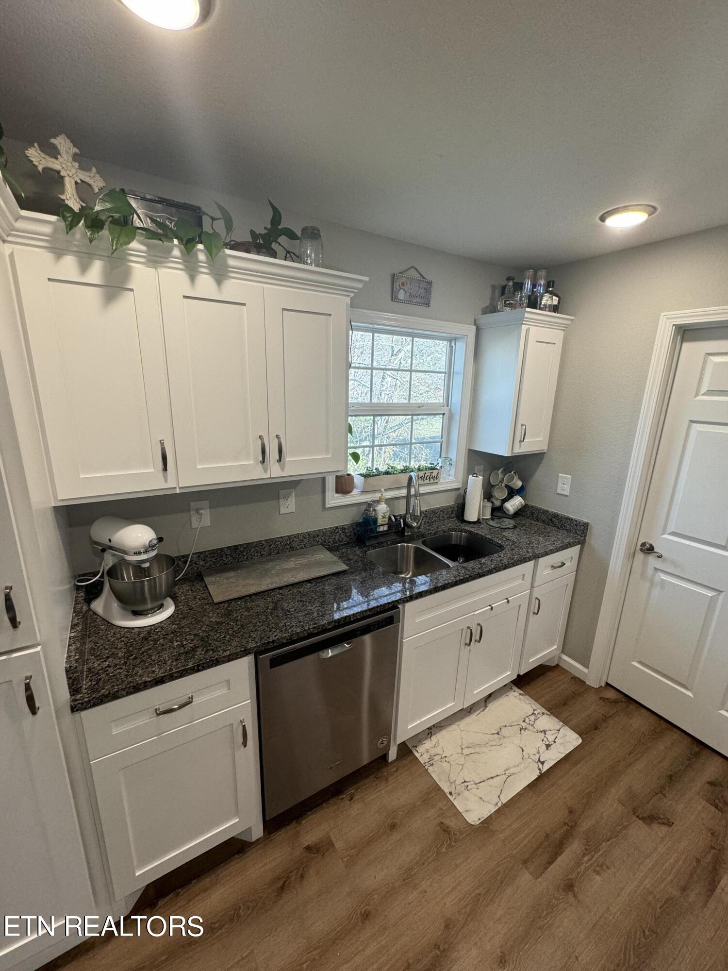 228 Ferry Bend Trail Crossville TN 38571