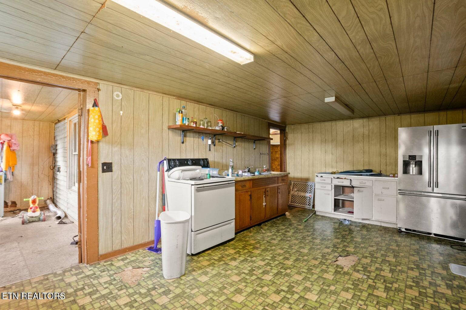 138 Bethlehem Lane Lafollette TN 37766