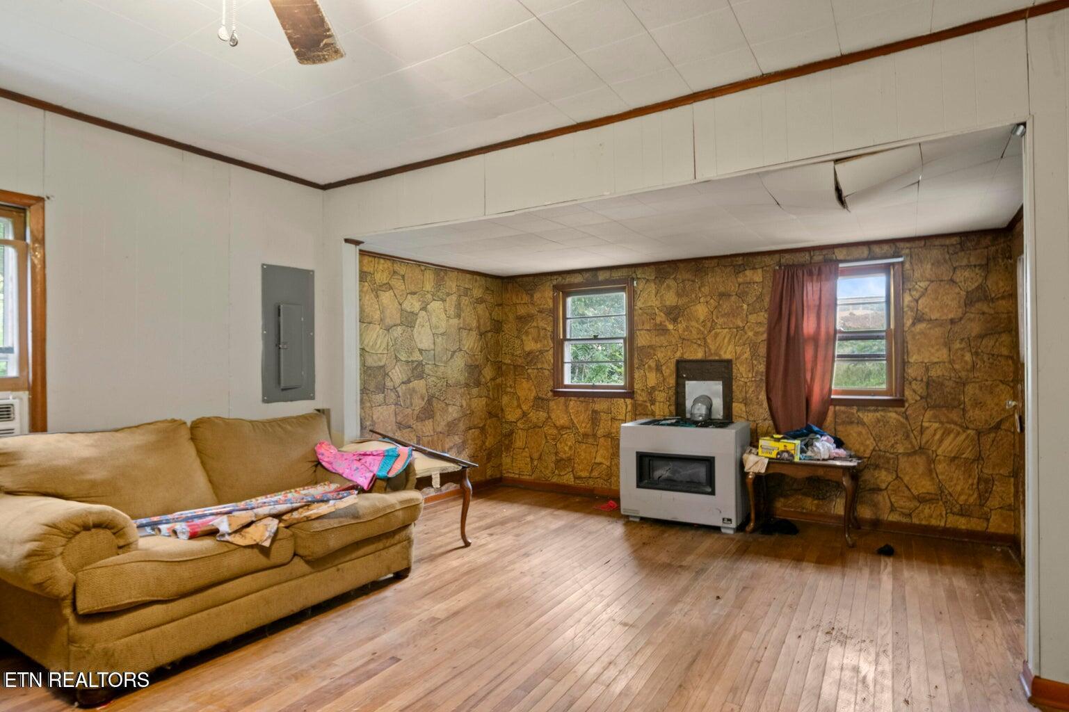 138 Bethlehem Lane Lafollette TN 37766