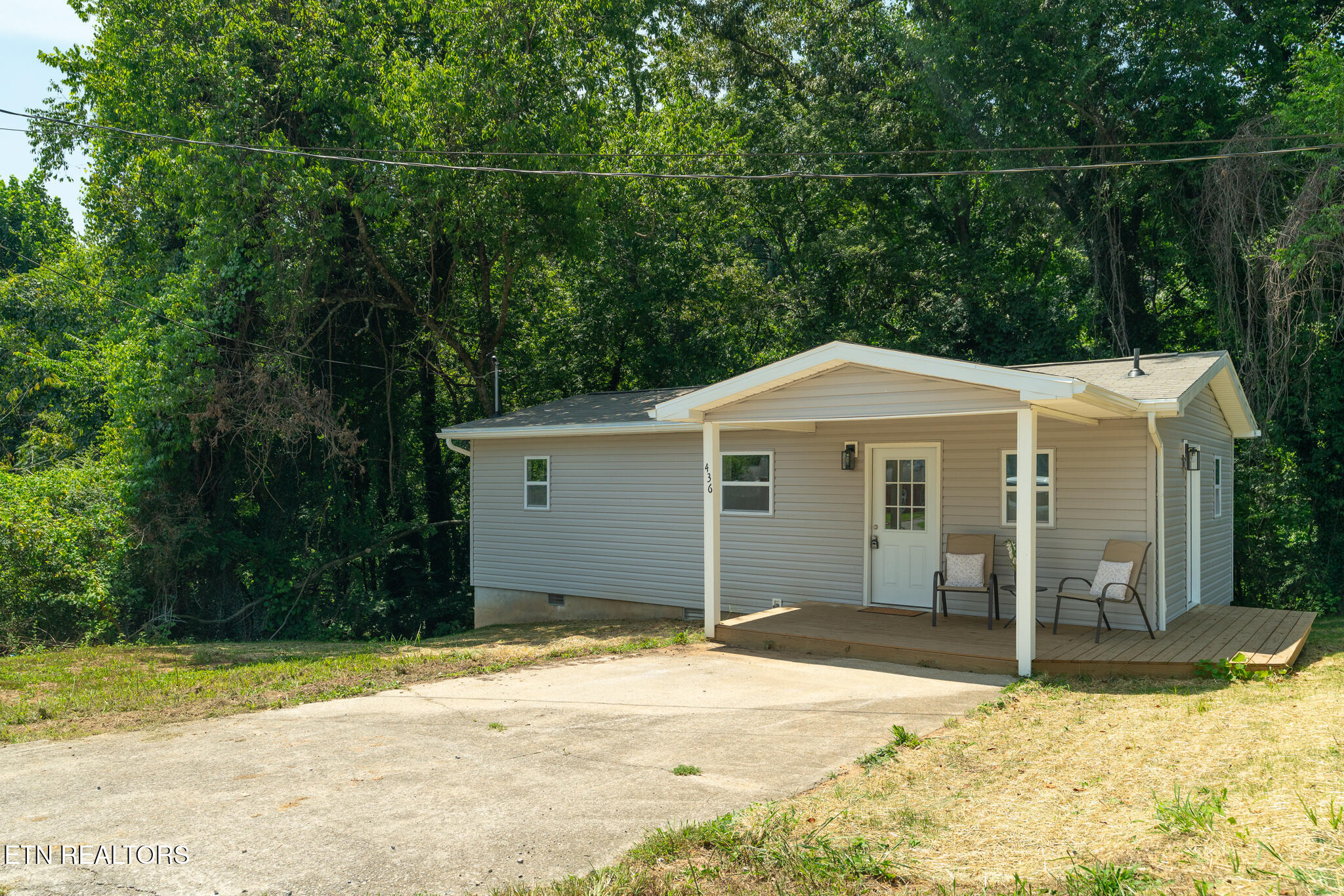 436 Jarnigan Street Clinton TN 37716