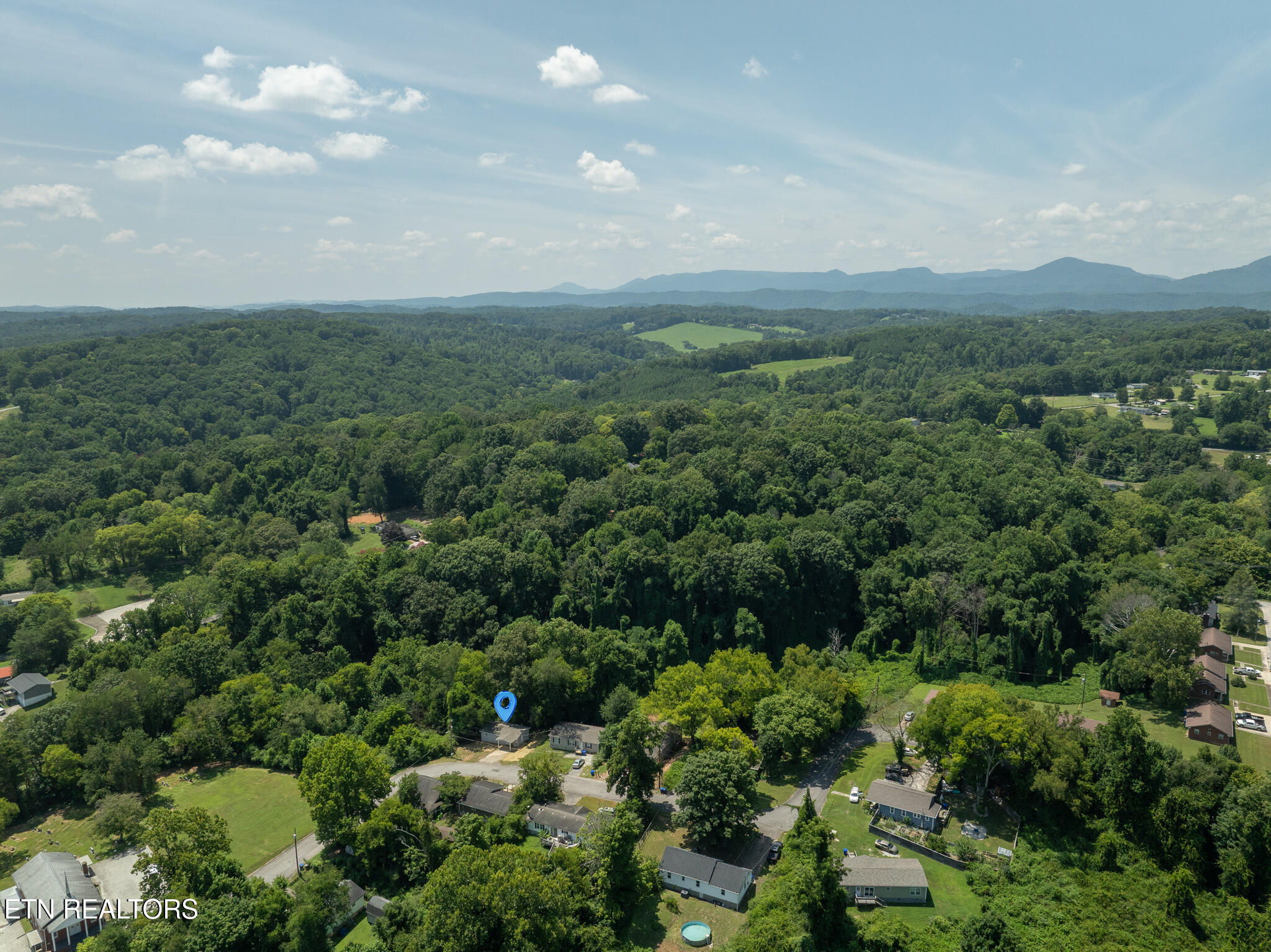 436 Jarnigan Street Clinton TN 37716