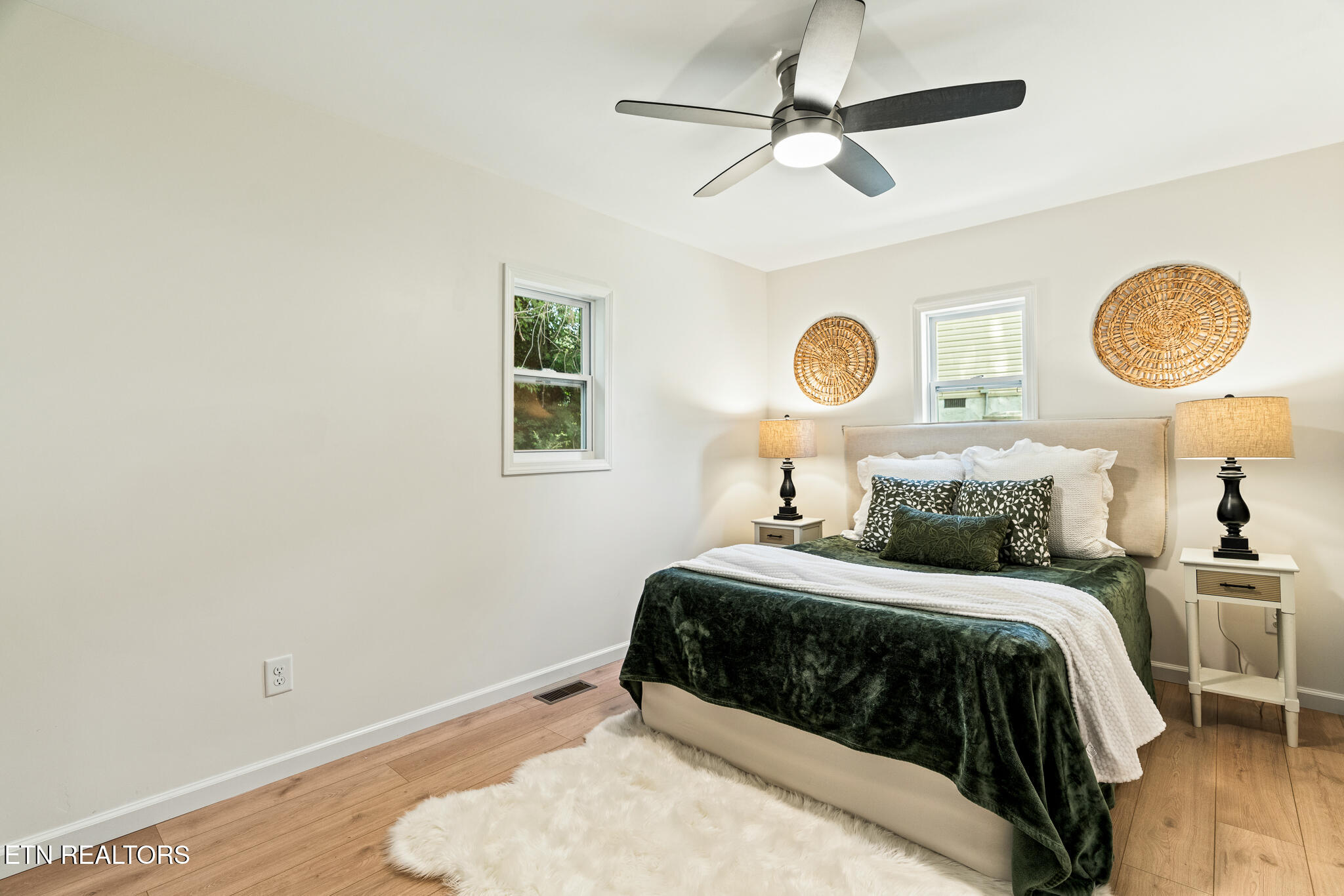 436 Jarnigan Street Clinton TN 37716