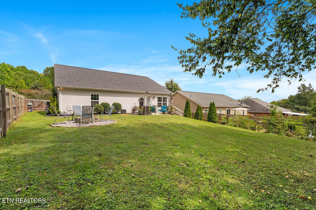 6913 Harvest Grove Lane Knoxville TN 37918