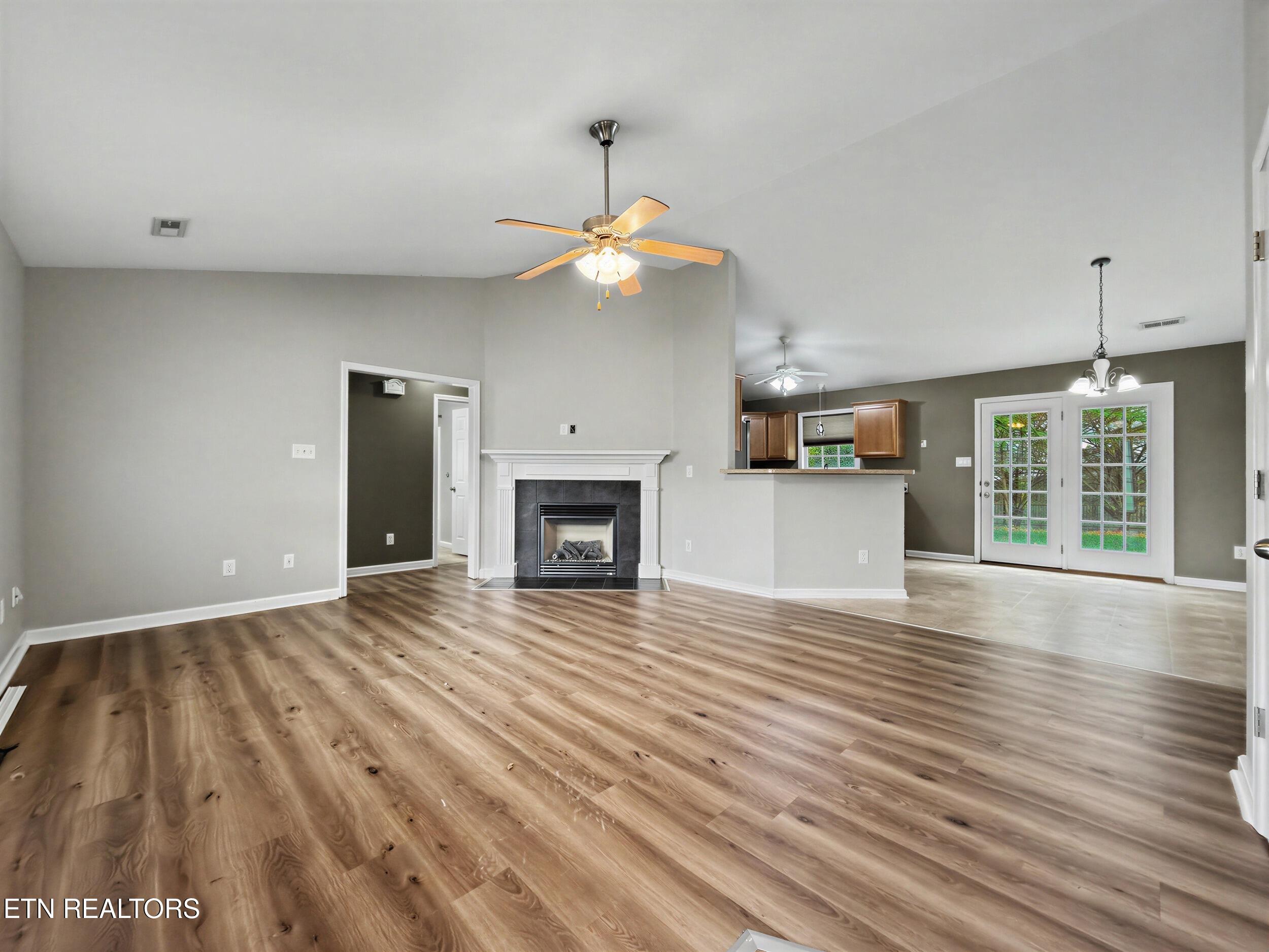 5926 Gray Gables Drive Knoxville TN 37931