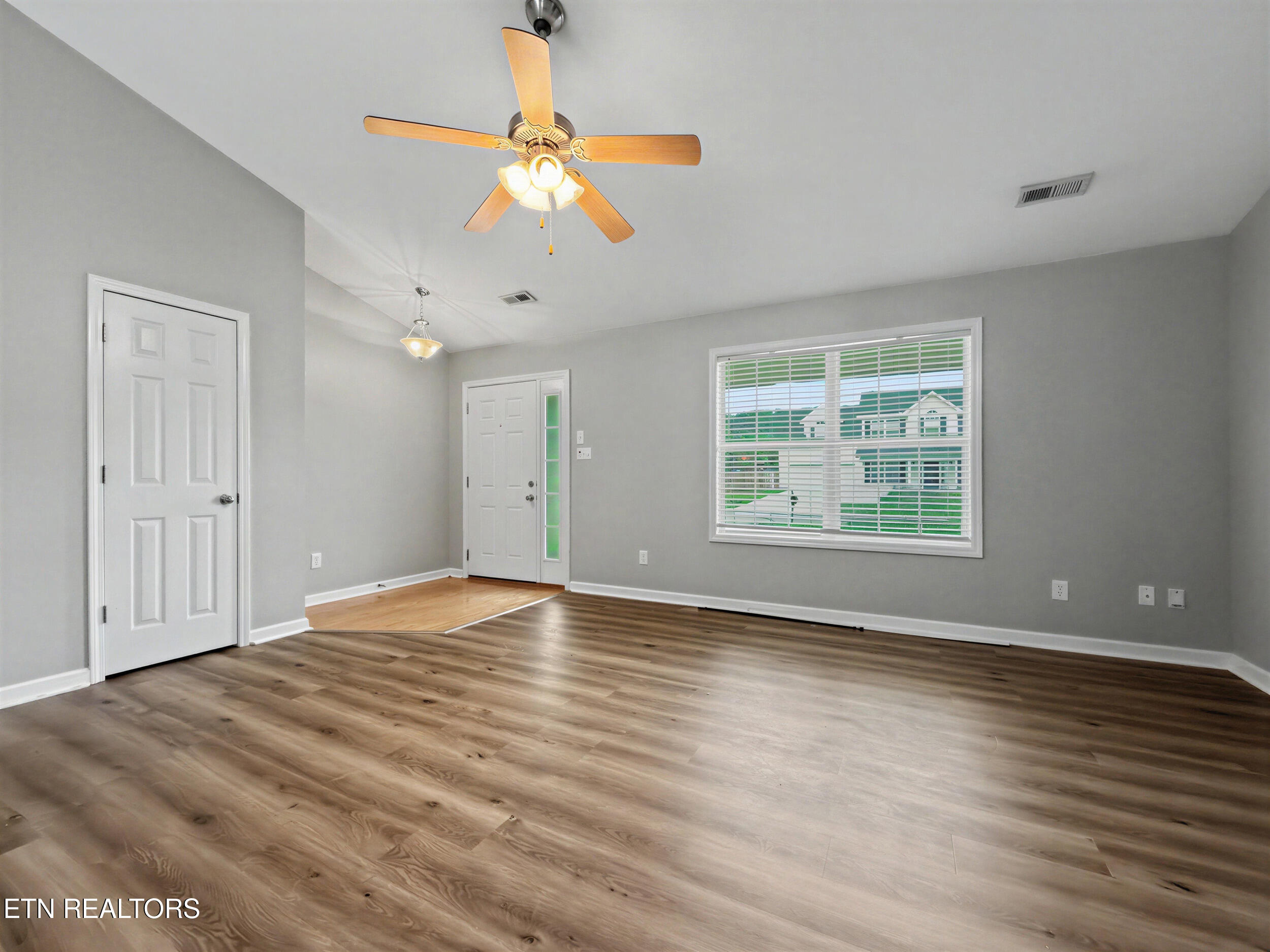5926 Gray Gables Drive Knoxville TN 37931