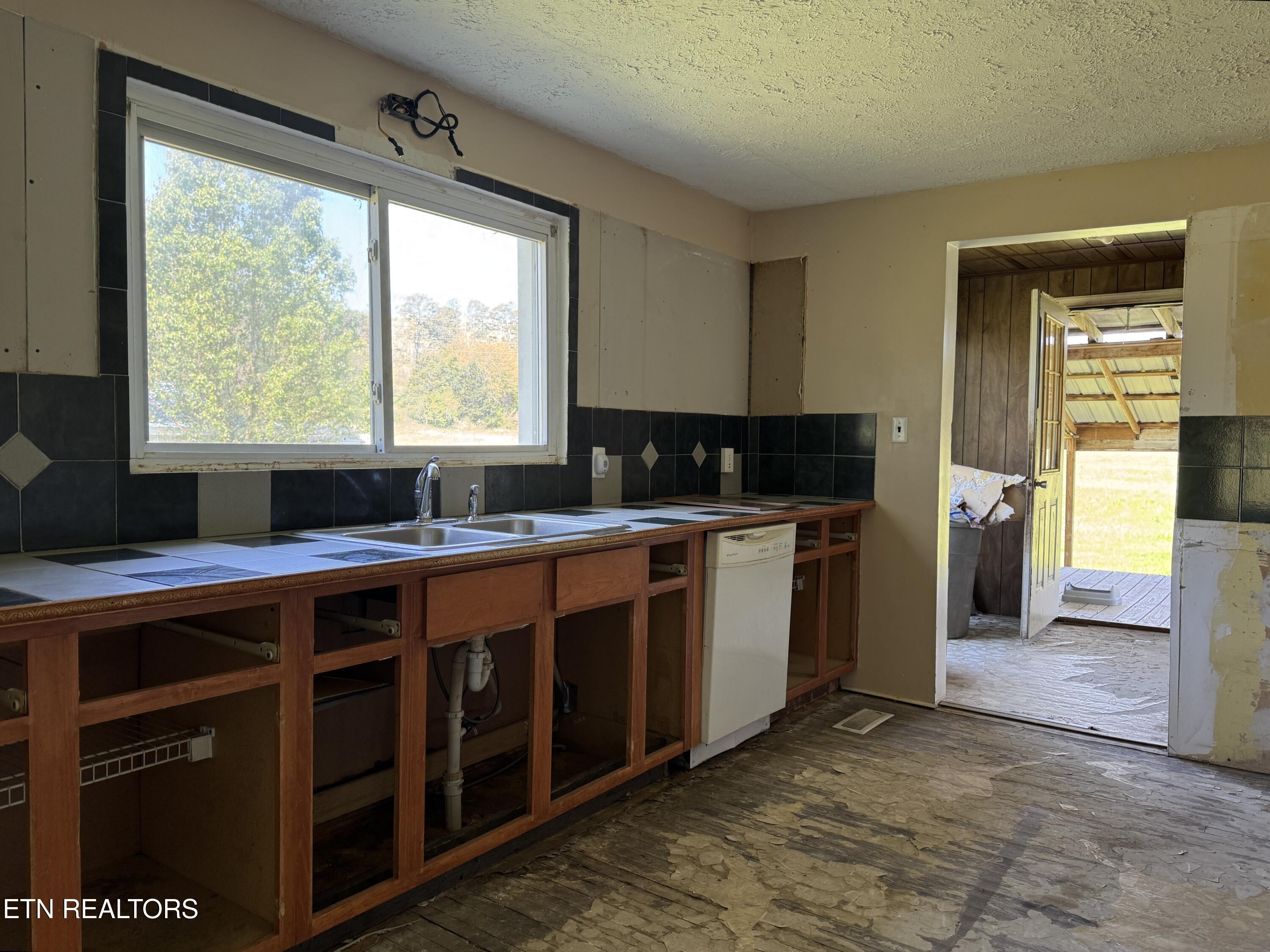 112 Shiloh Road Crawford TN 38554