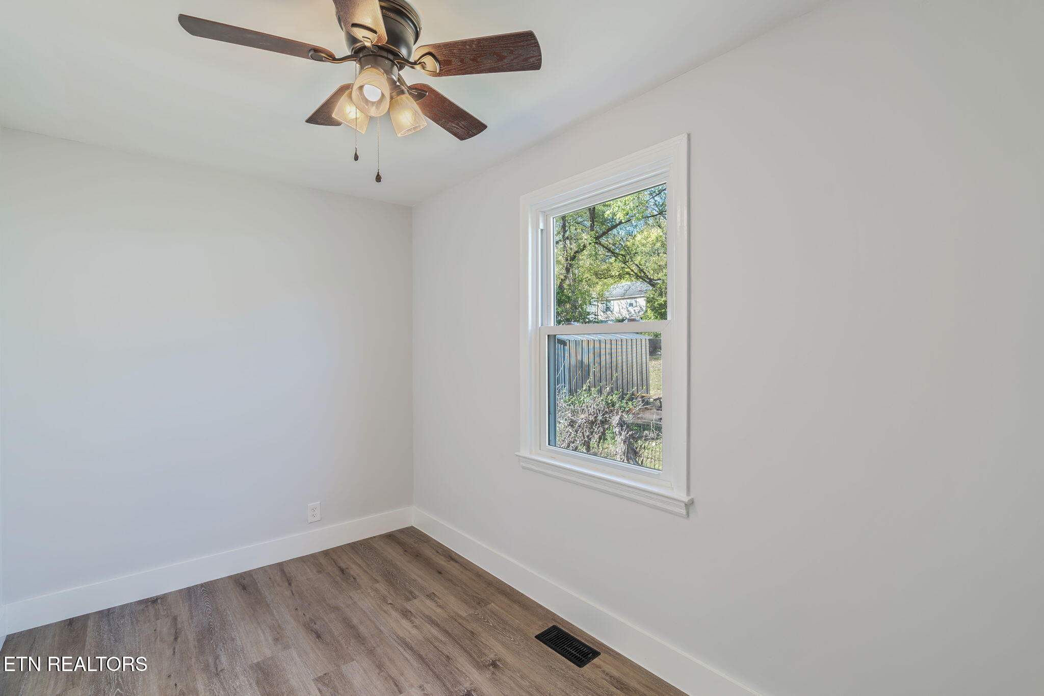 1005 Wilder Place Knoxville TN 37915