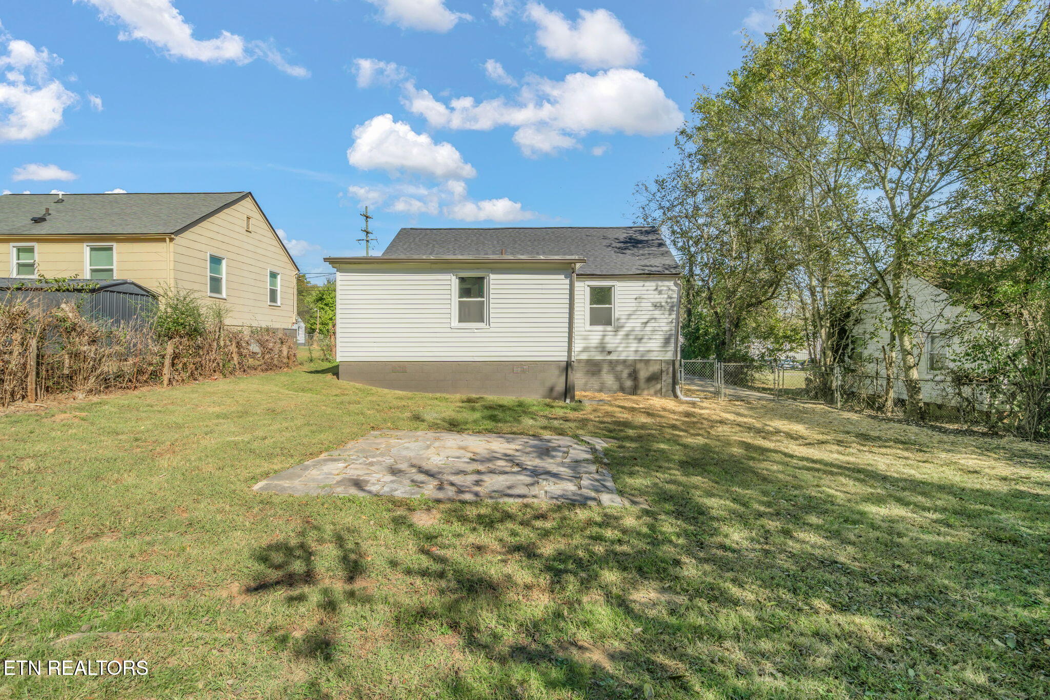 1005 Wilder Place Knoxville TN 37915
