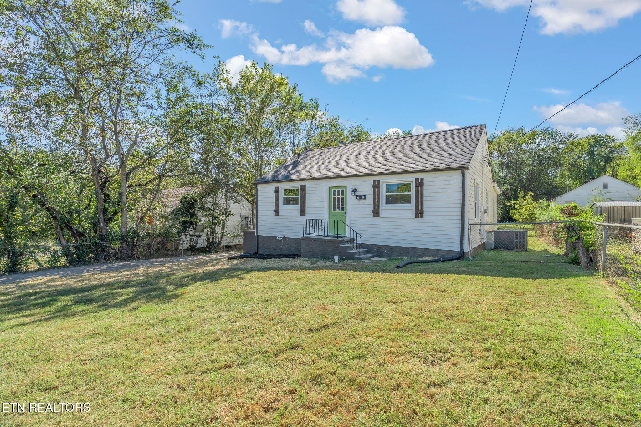 1005 Wilder Place Knoxville TN 37915