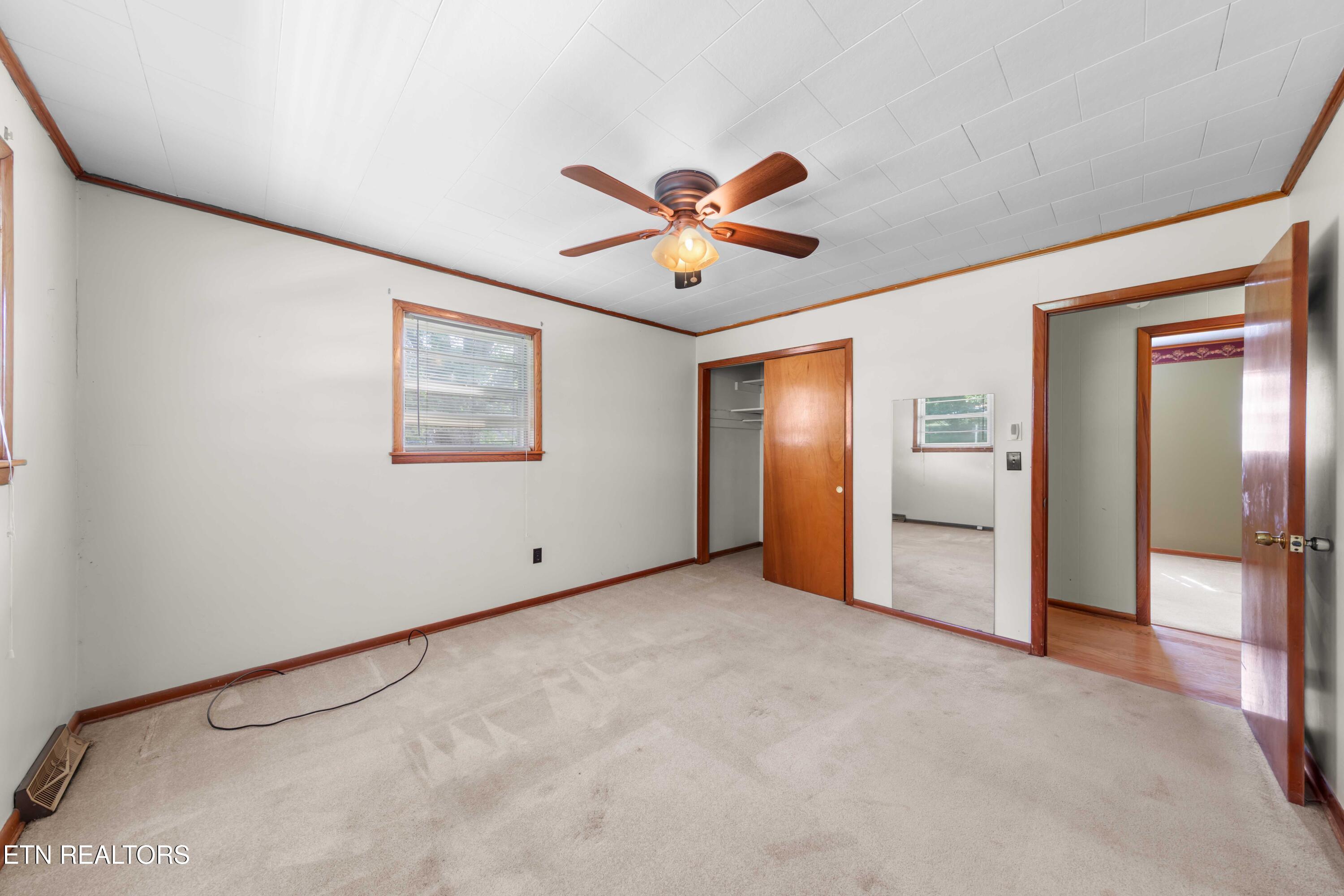 149 Holbrook Avenue Lenoir City TN 37771