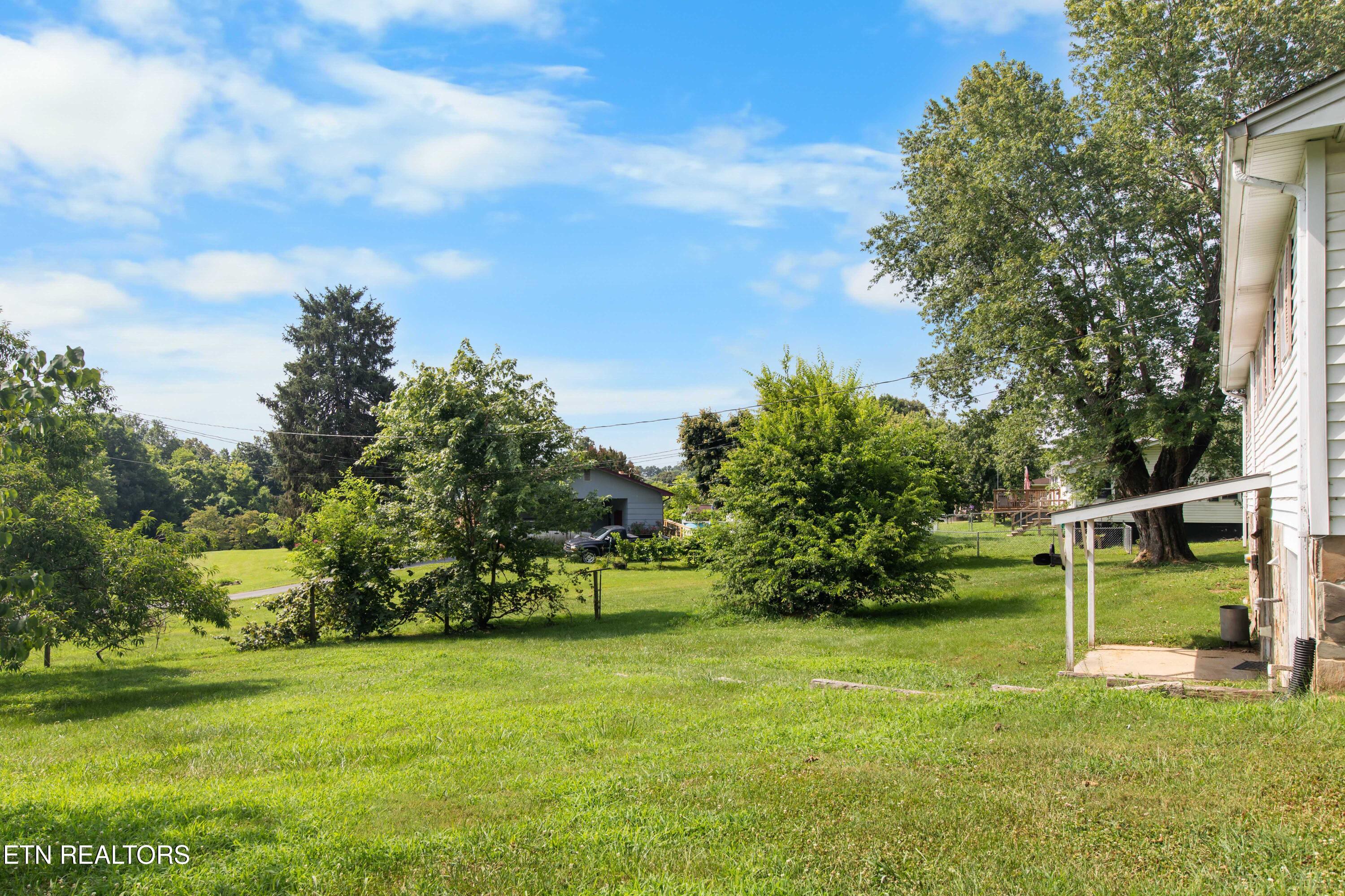 149 Holbrook Avenue Lenoir City TN 37771