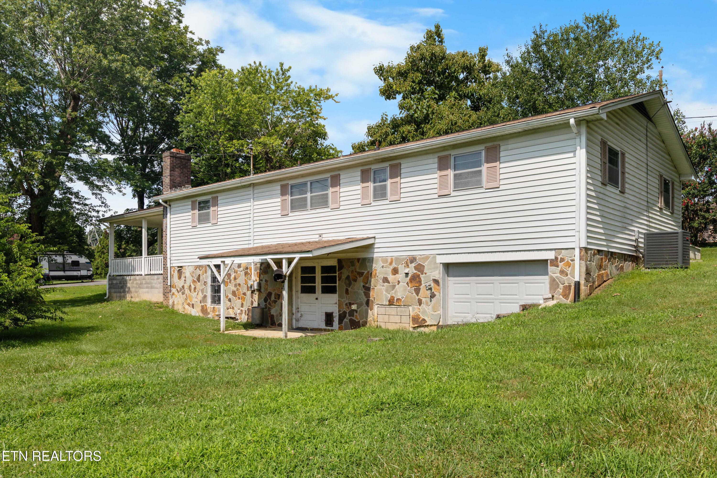 149 Holbrook Avenue Lenoir City TN 37771