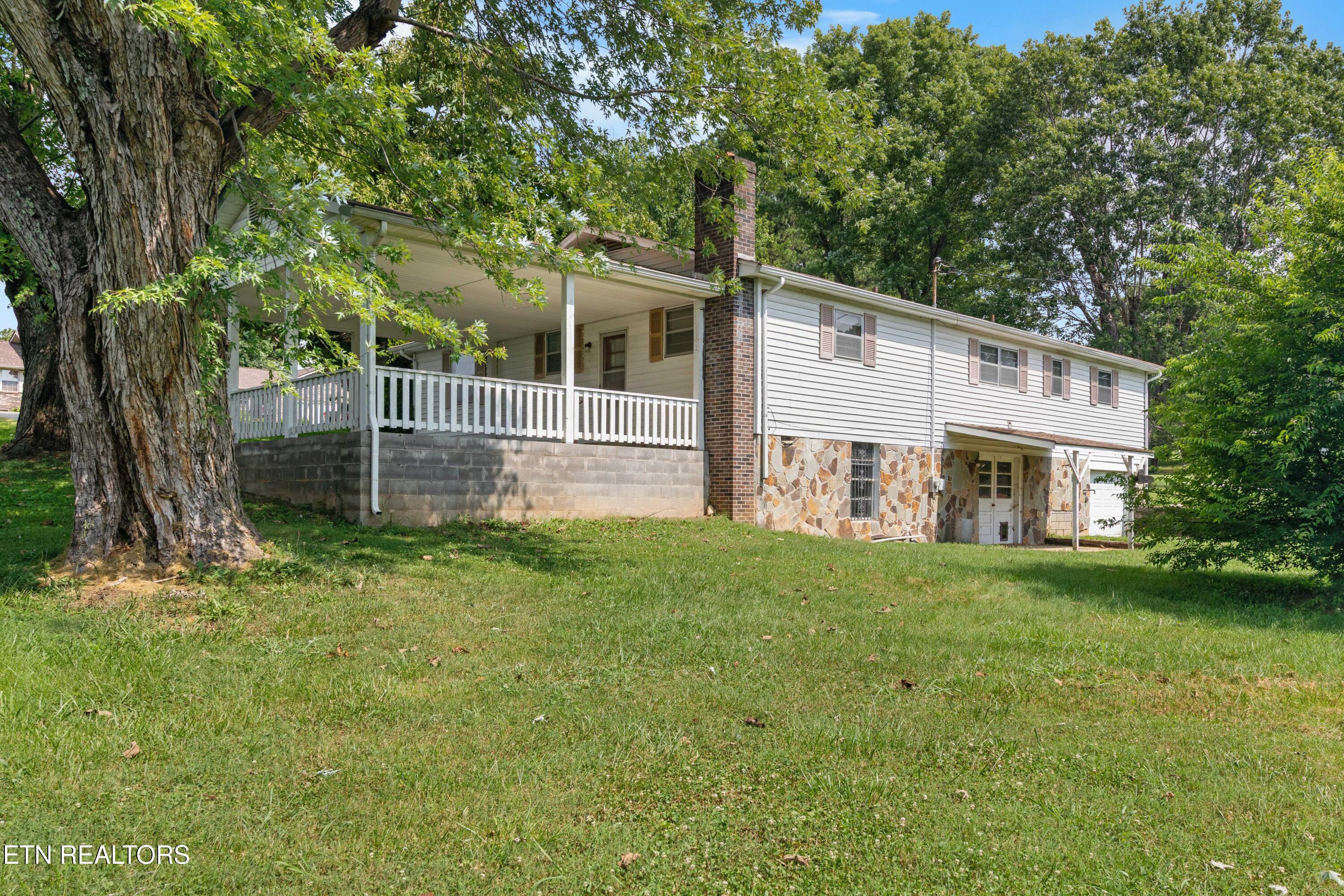 149 Holbrook Avenue Lenoir City TN 37771