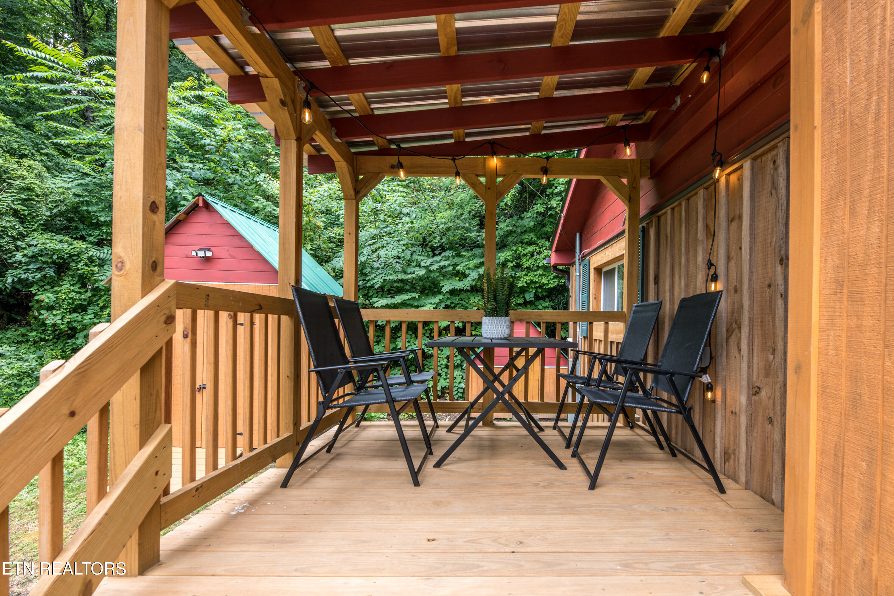 2604 Mccarter Lane Sevierville TN 37876