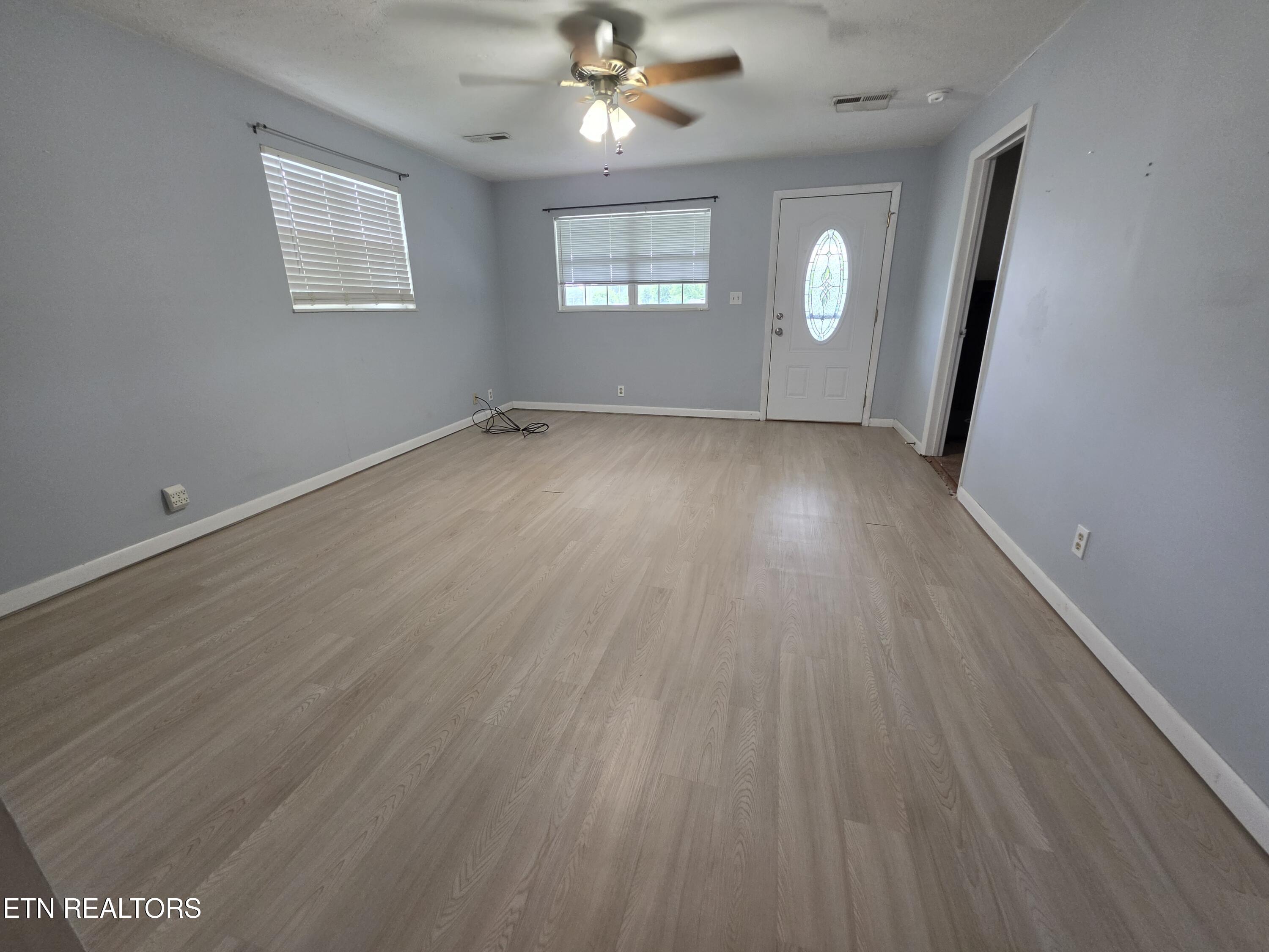 115 Flanders Avenue Harriman TN 37748
