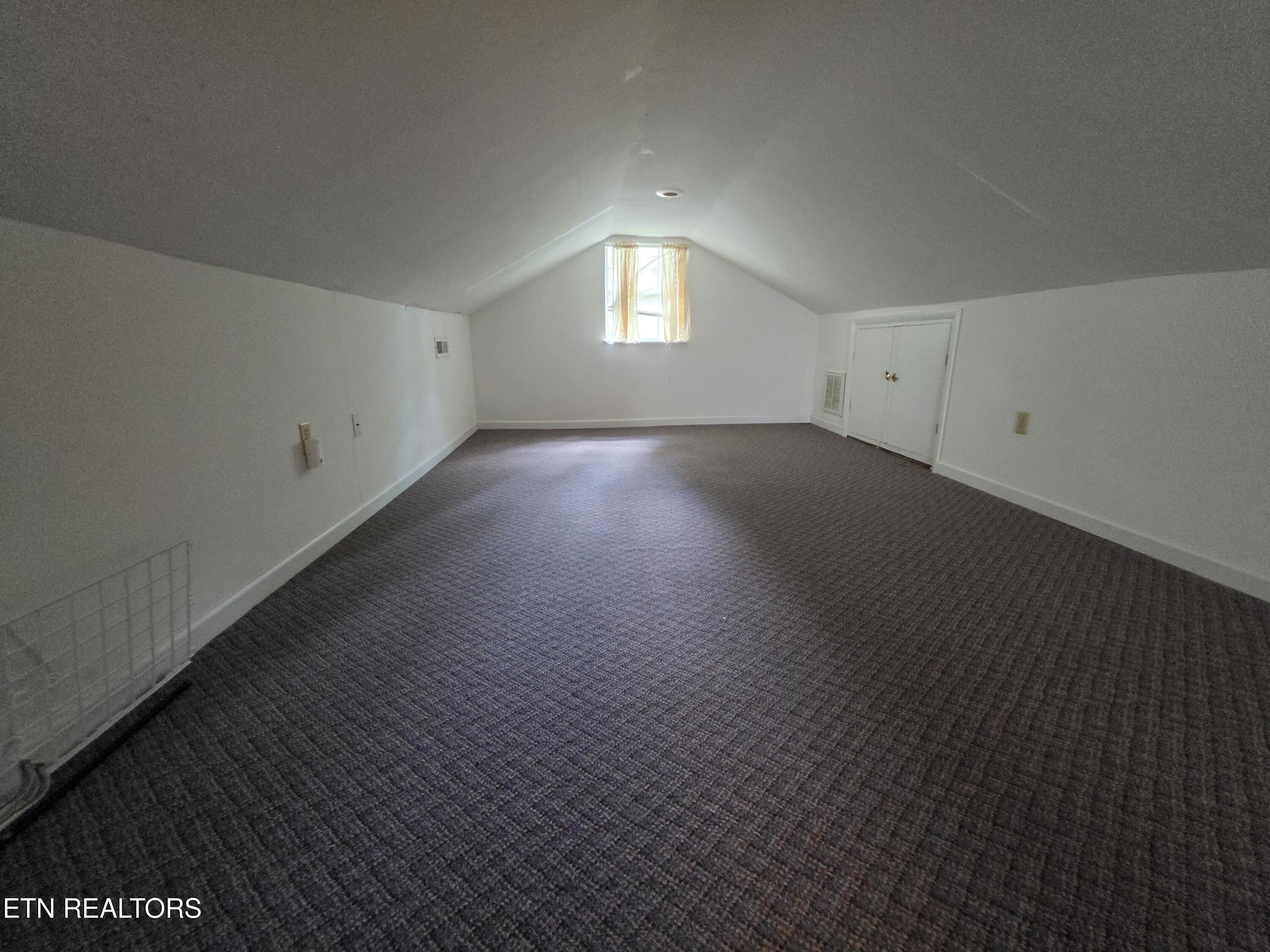 115 Flanders Avenue Harriman TN 37748