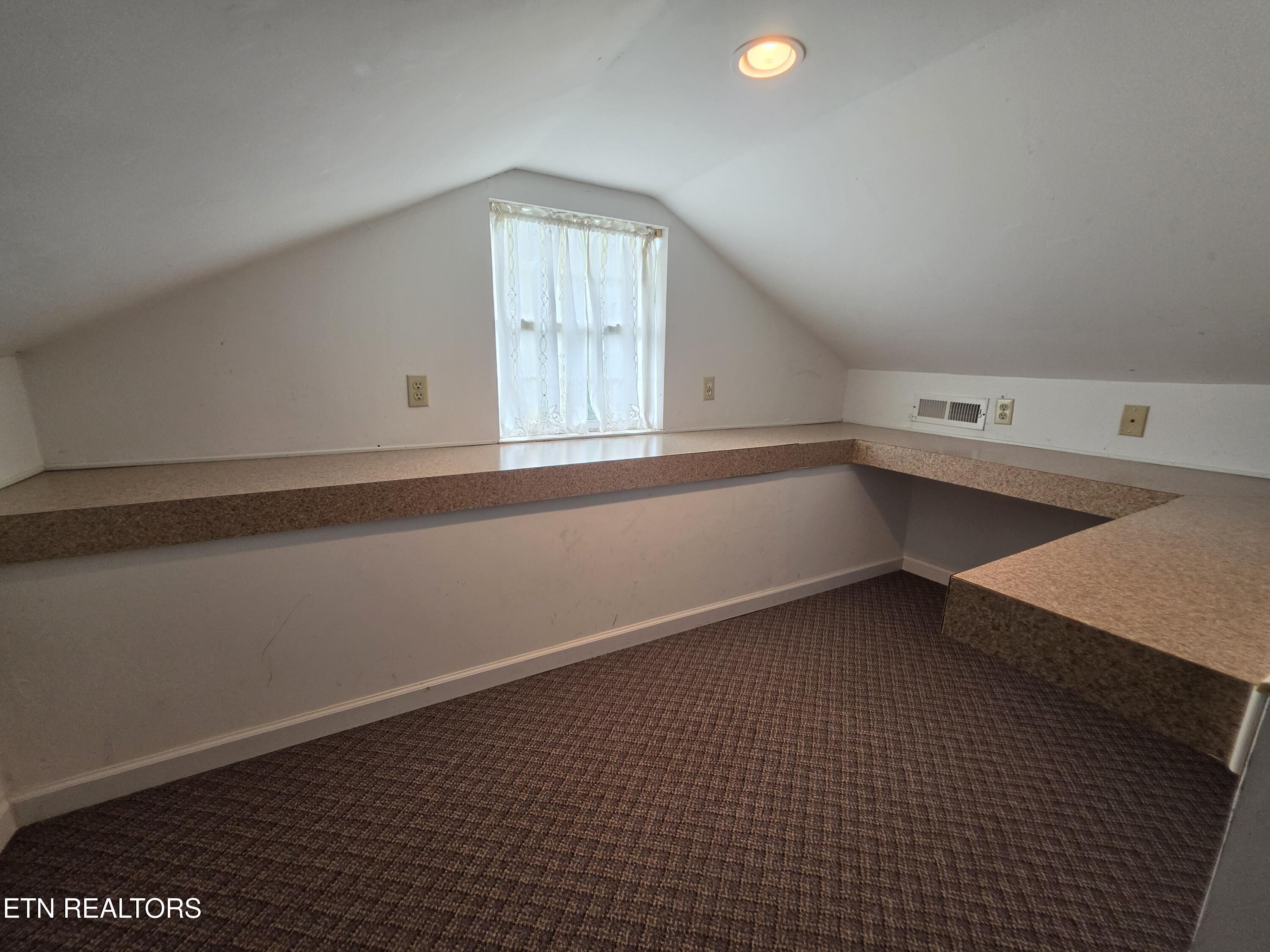 115 Flanders Avenue Harriman TN 37748