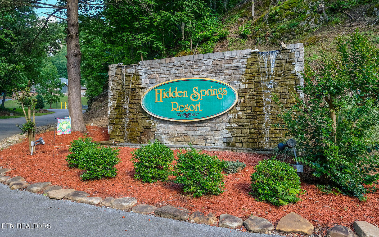 1550 Bears Den Way Sevierville TN 37876