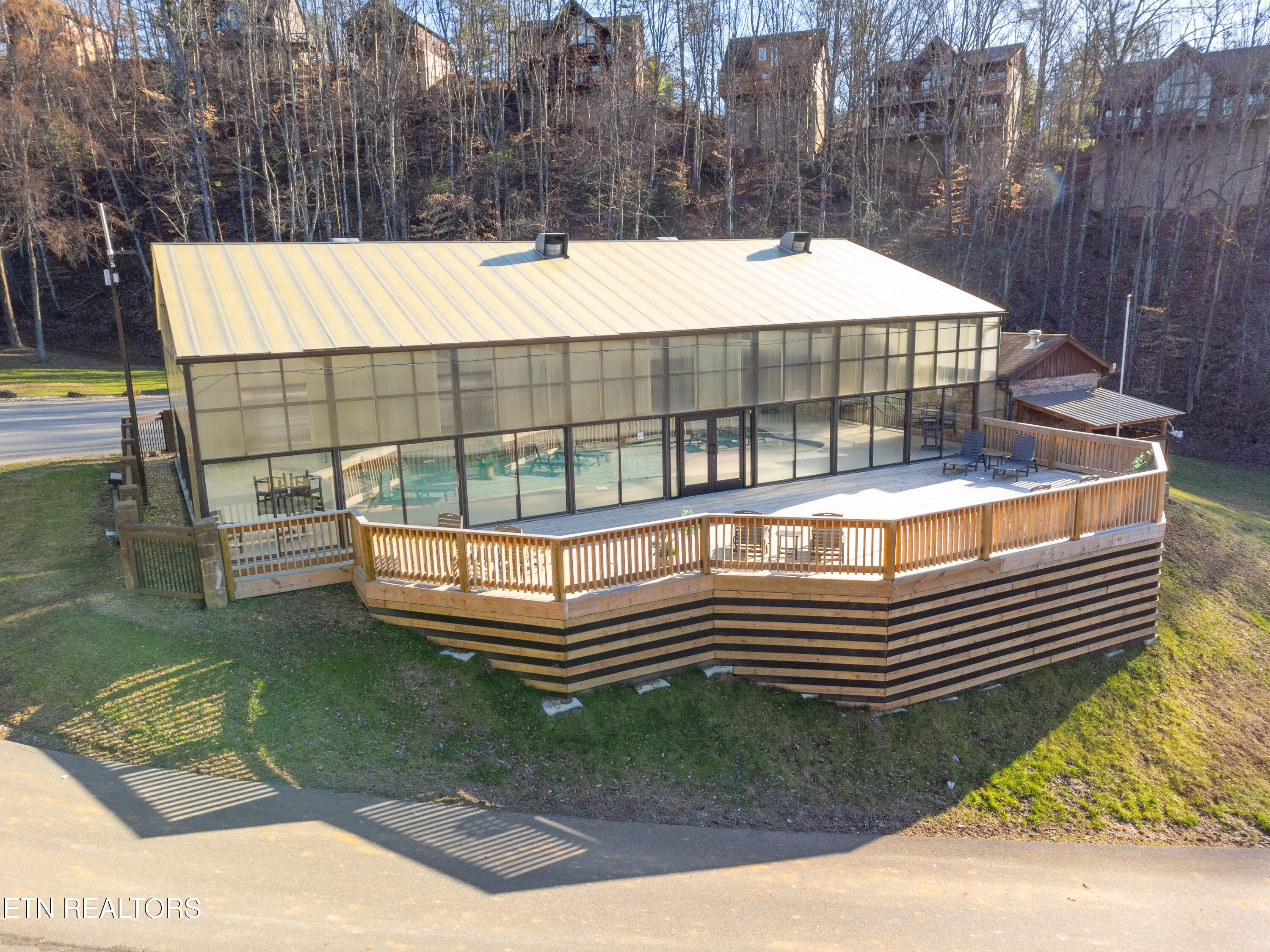 1550 Bears Den Way Sevierville TN 37876