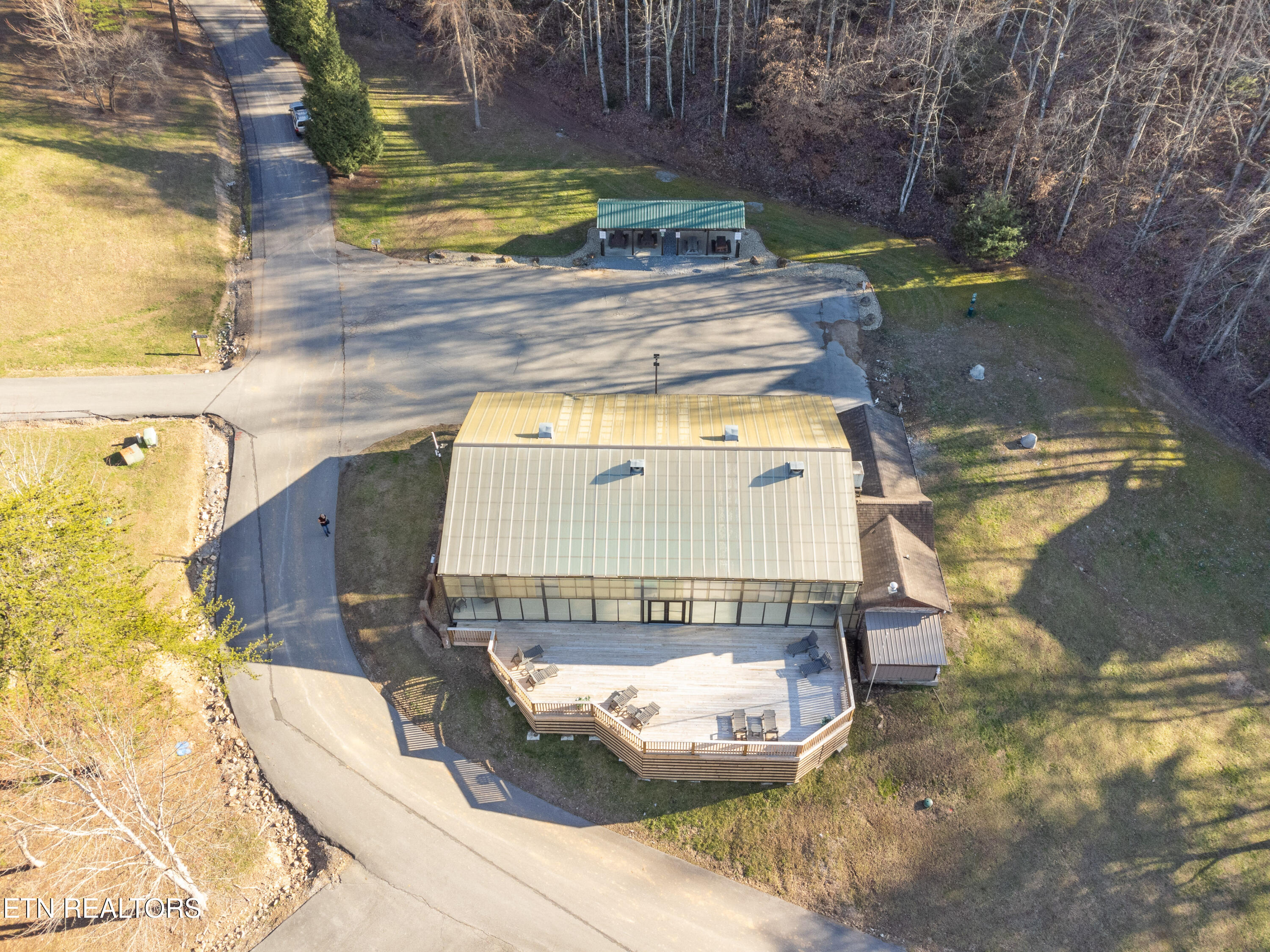 1550 Bears Den Way Sevierville TN 37876