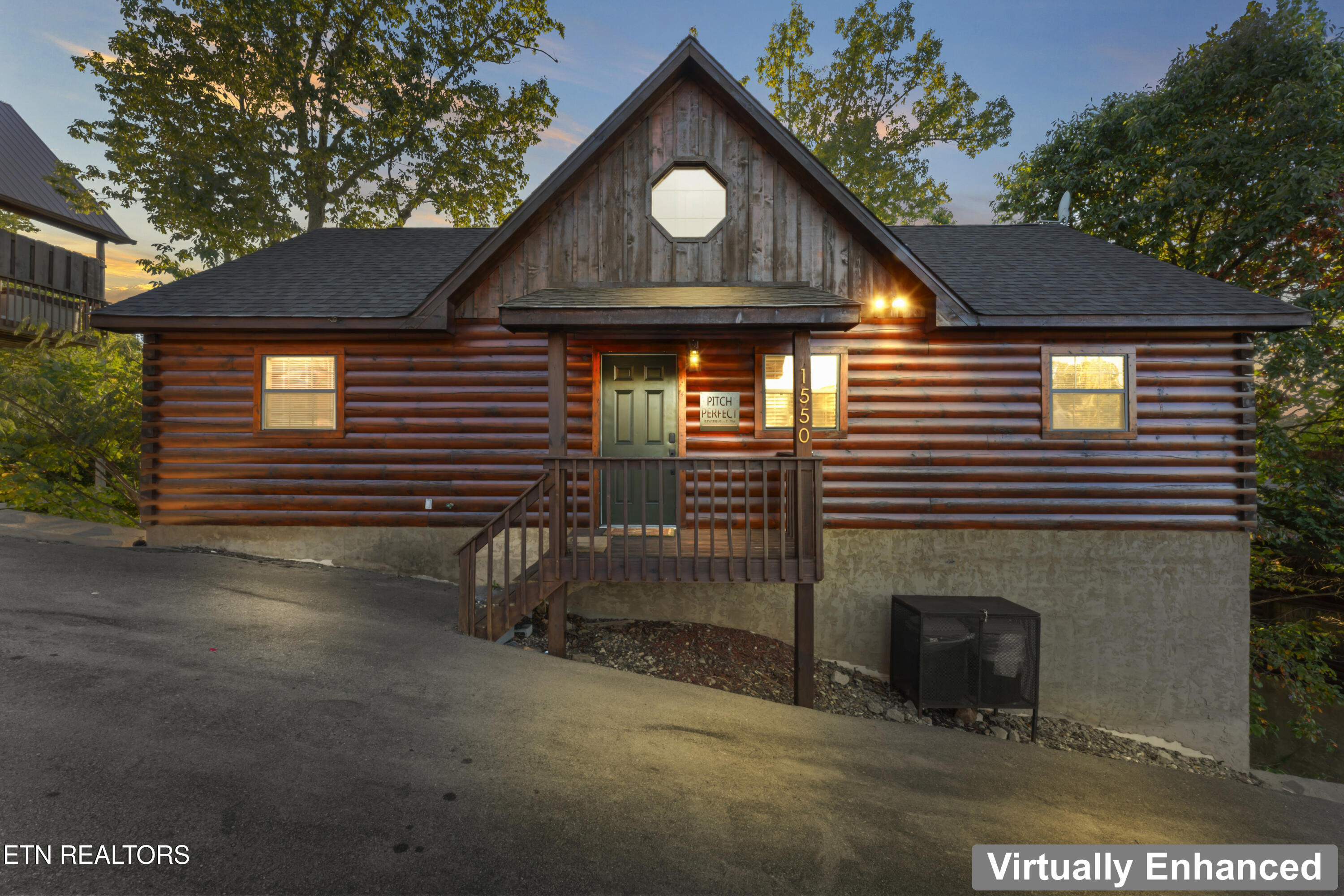 1550 Bears Den Way Sevierville TN 37876