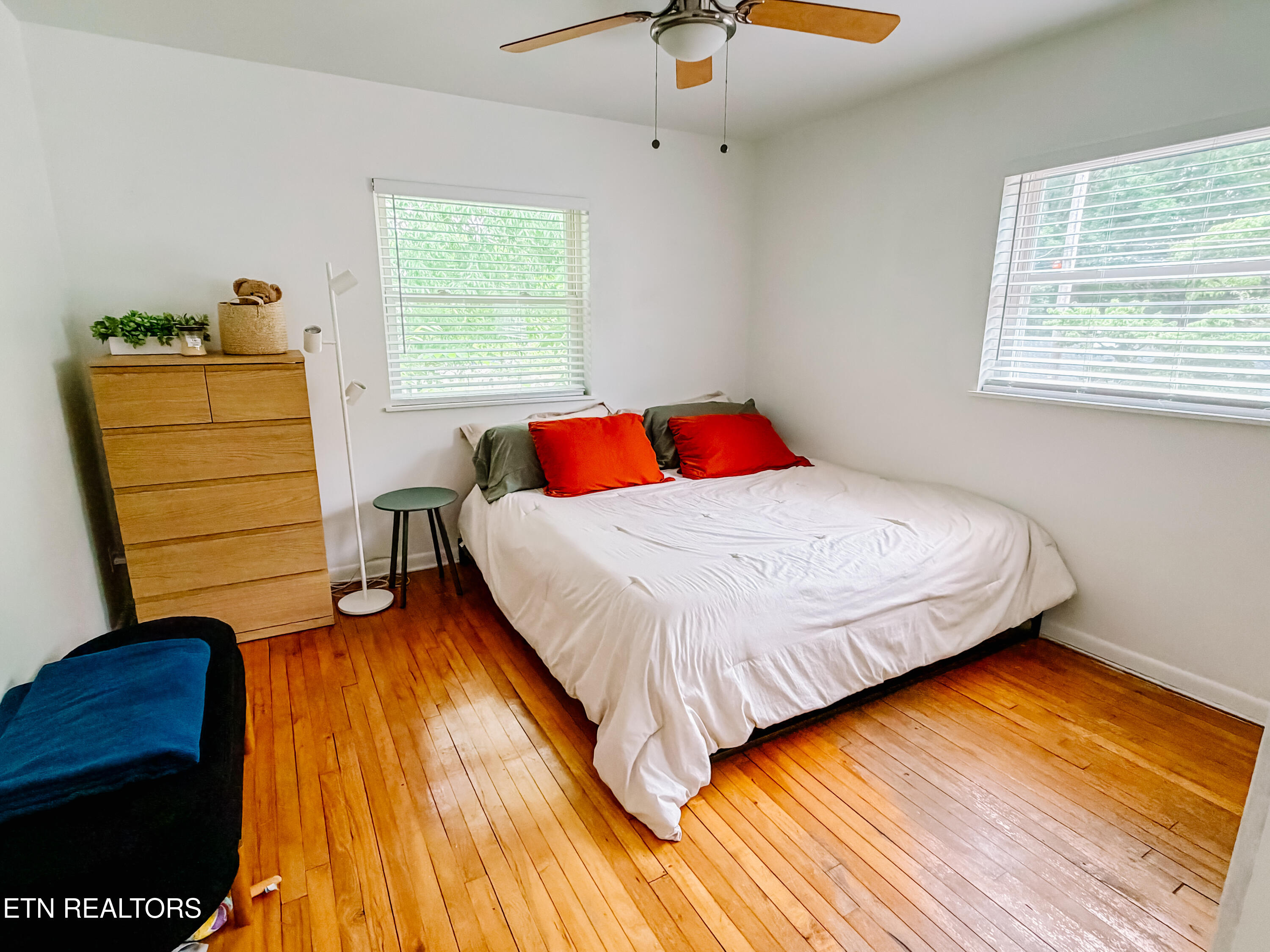 107 S Tampa Lane Oak Ridge TN 37830