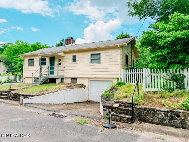107 S Tampa Lane Oak Ridge TN 37830