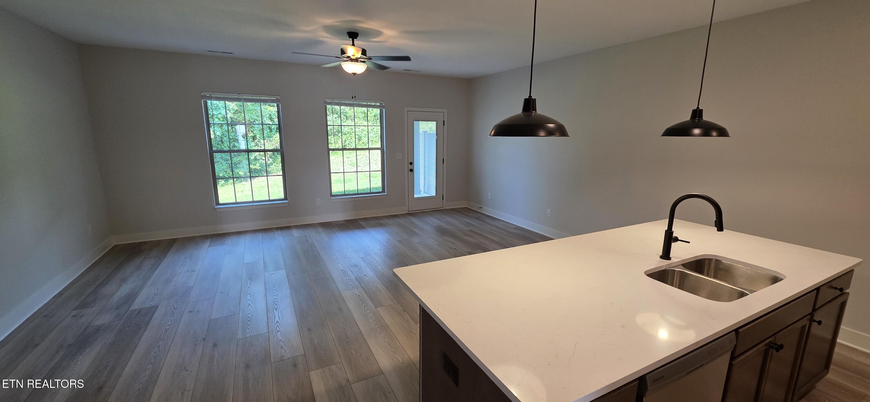 8934 Keenberg Lane Knoxville TN 37931