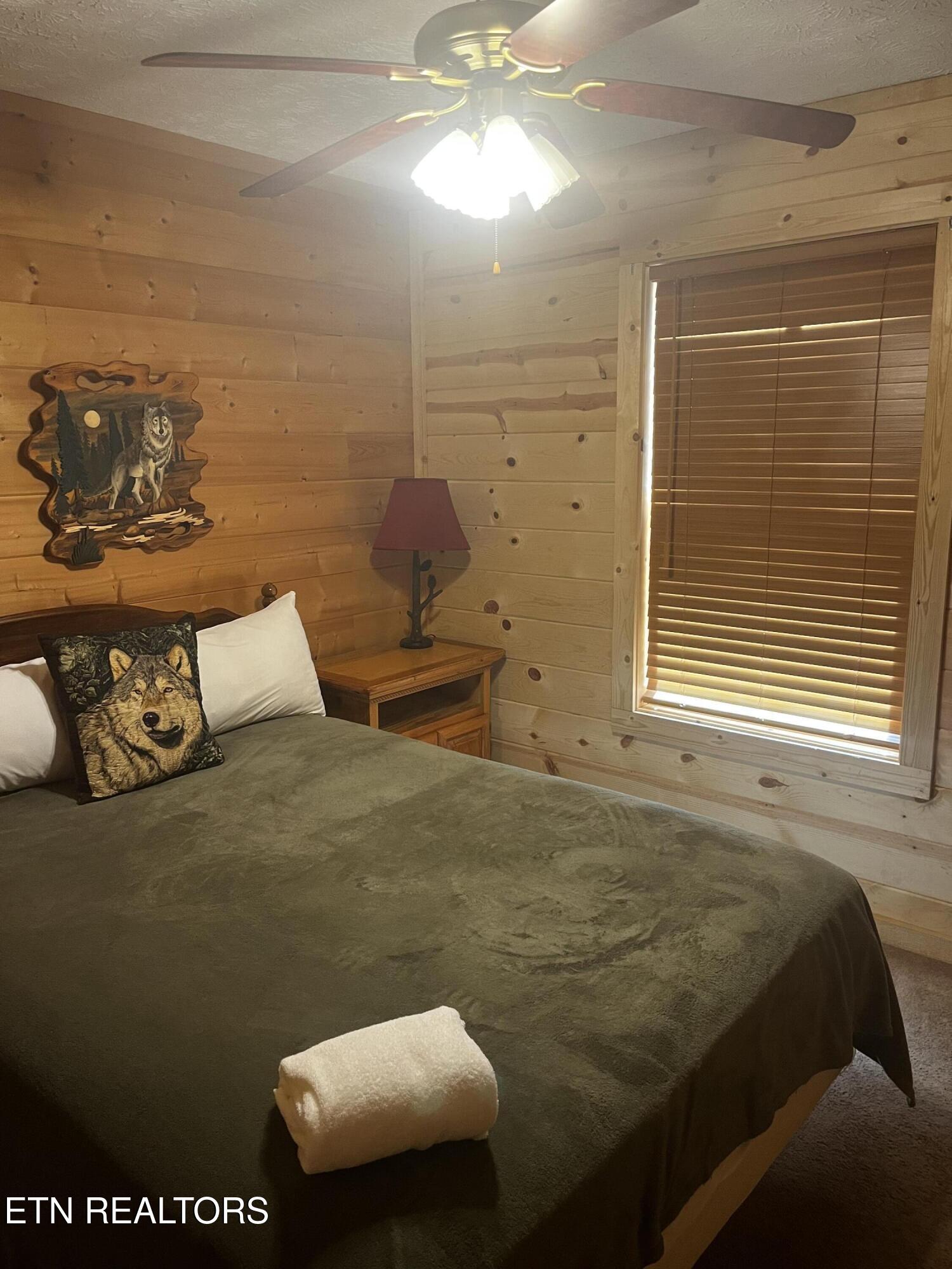 1724 N Dogwood Lane Sevierville TN 37876