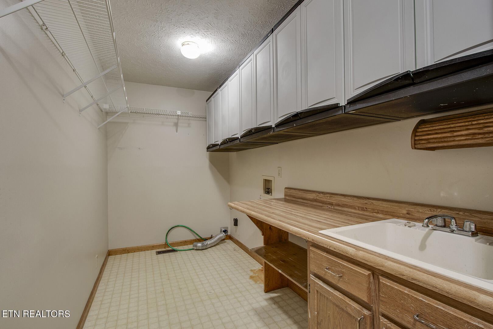 318 Mapletree Drive Knoxville TN 37934