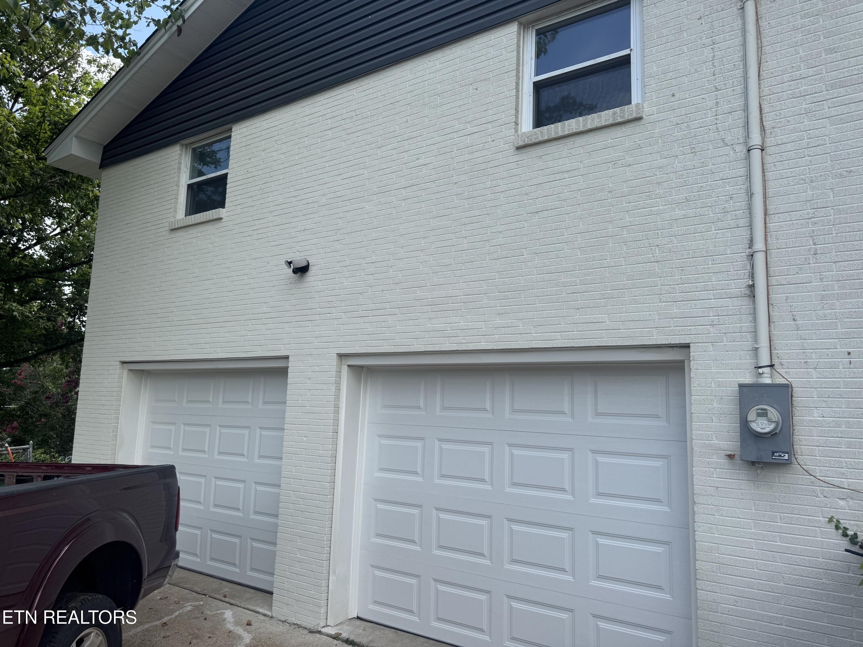 403 Hickory Street Clinton TN 37716
