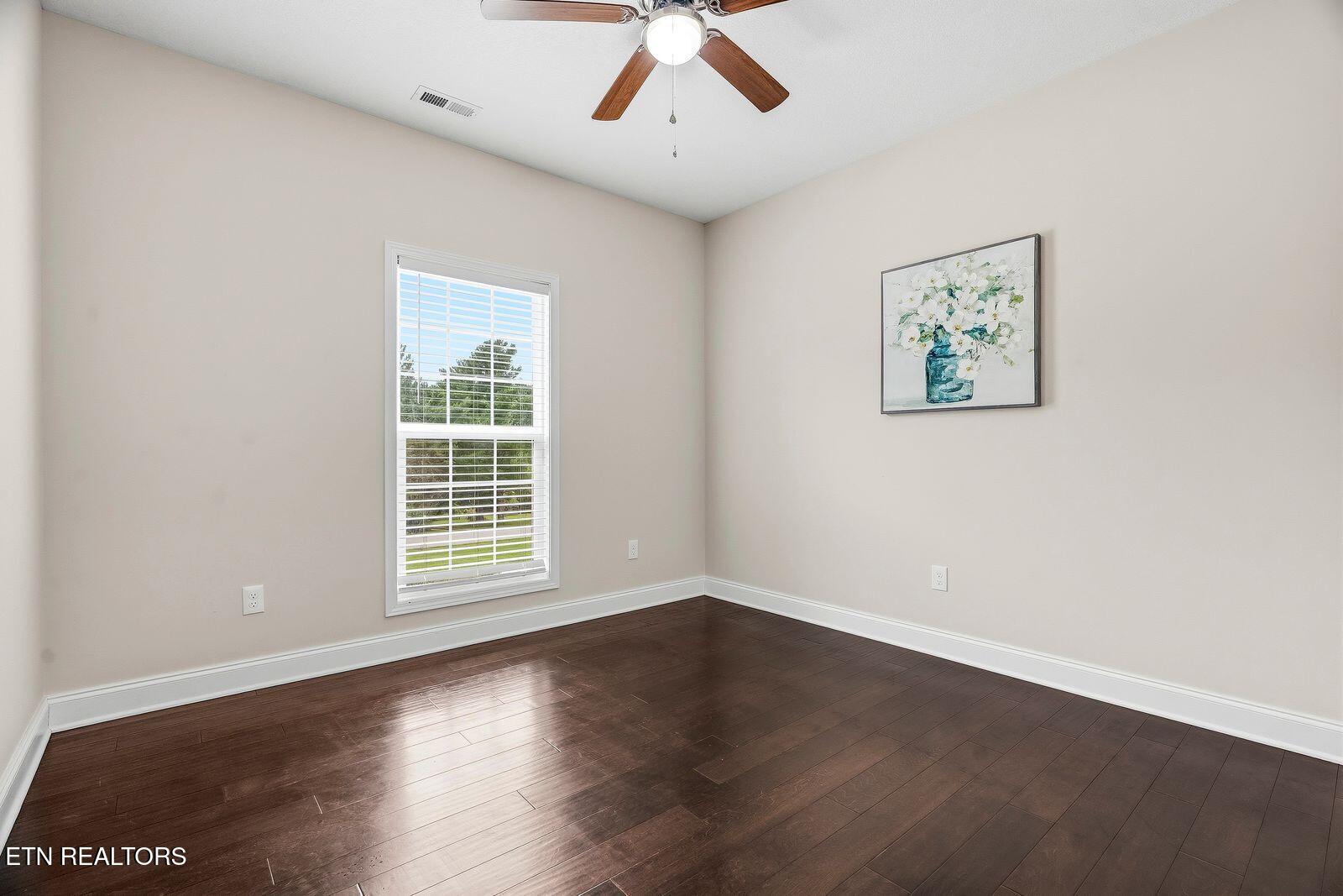 852 Isabell Drive Dandridge TN 37725