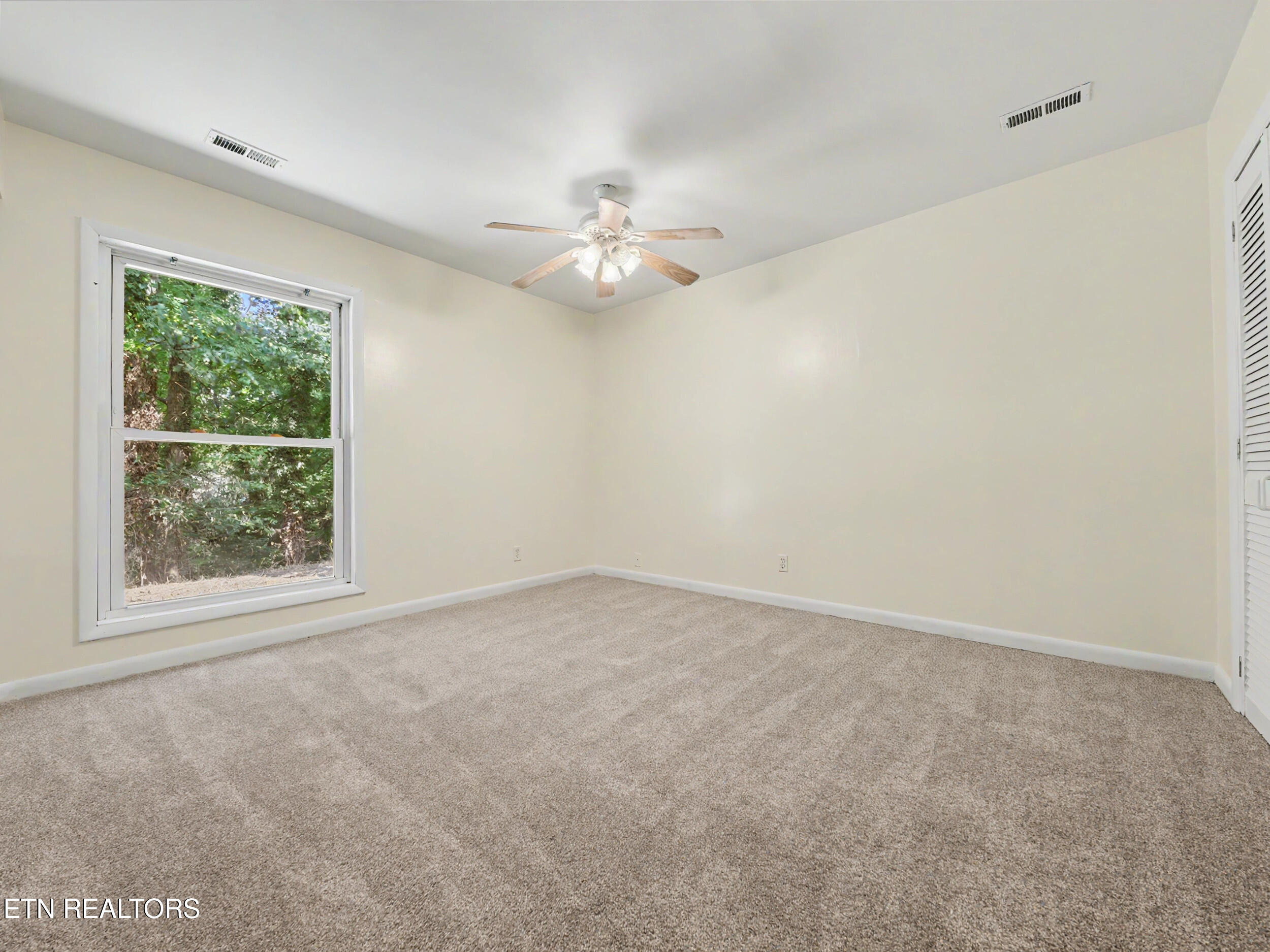 1336 Sumac Drive Knoxville TN 37919