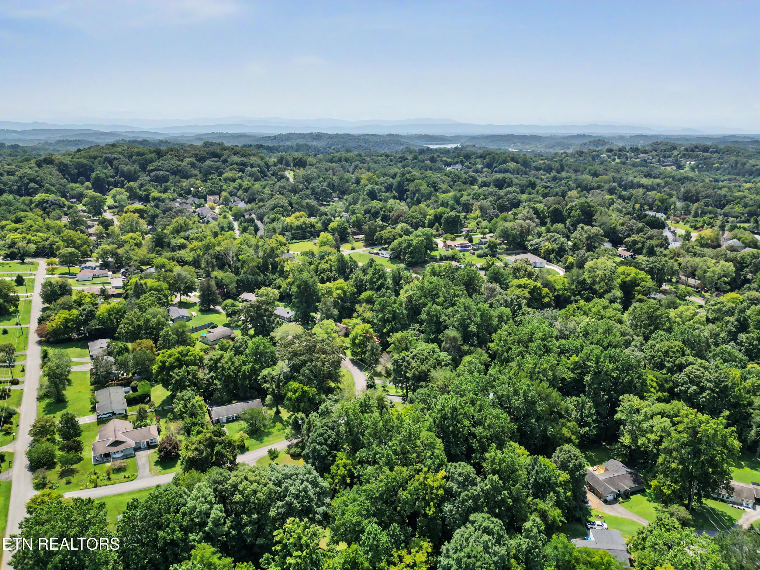 1336 Sumac Drive Knoxville TN 37919
