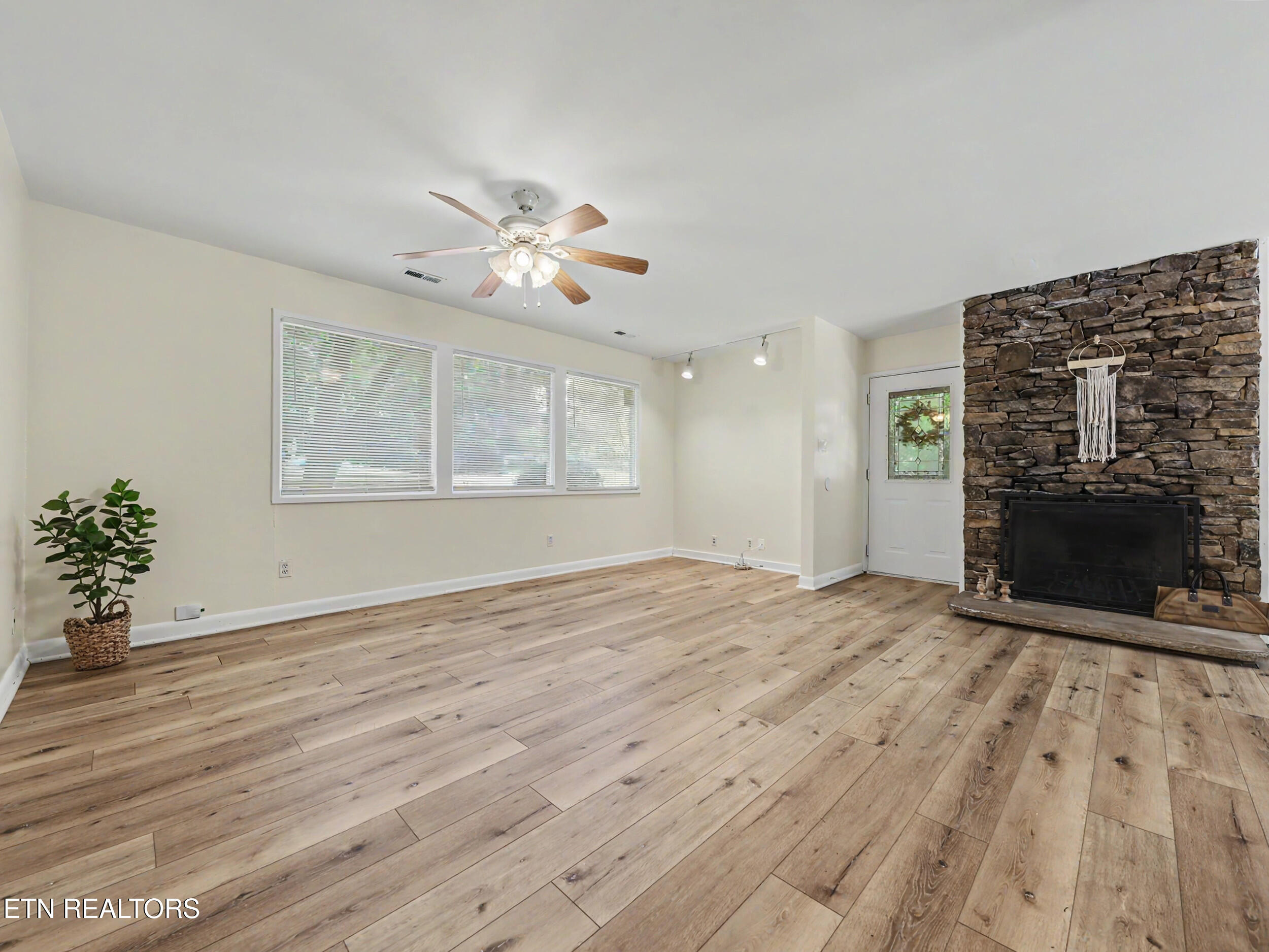 1336 Sumac Drive Knoxville TN 37919