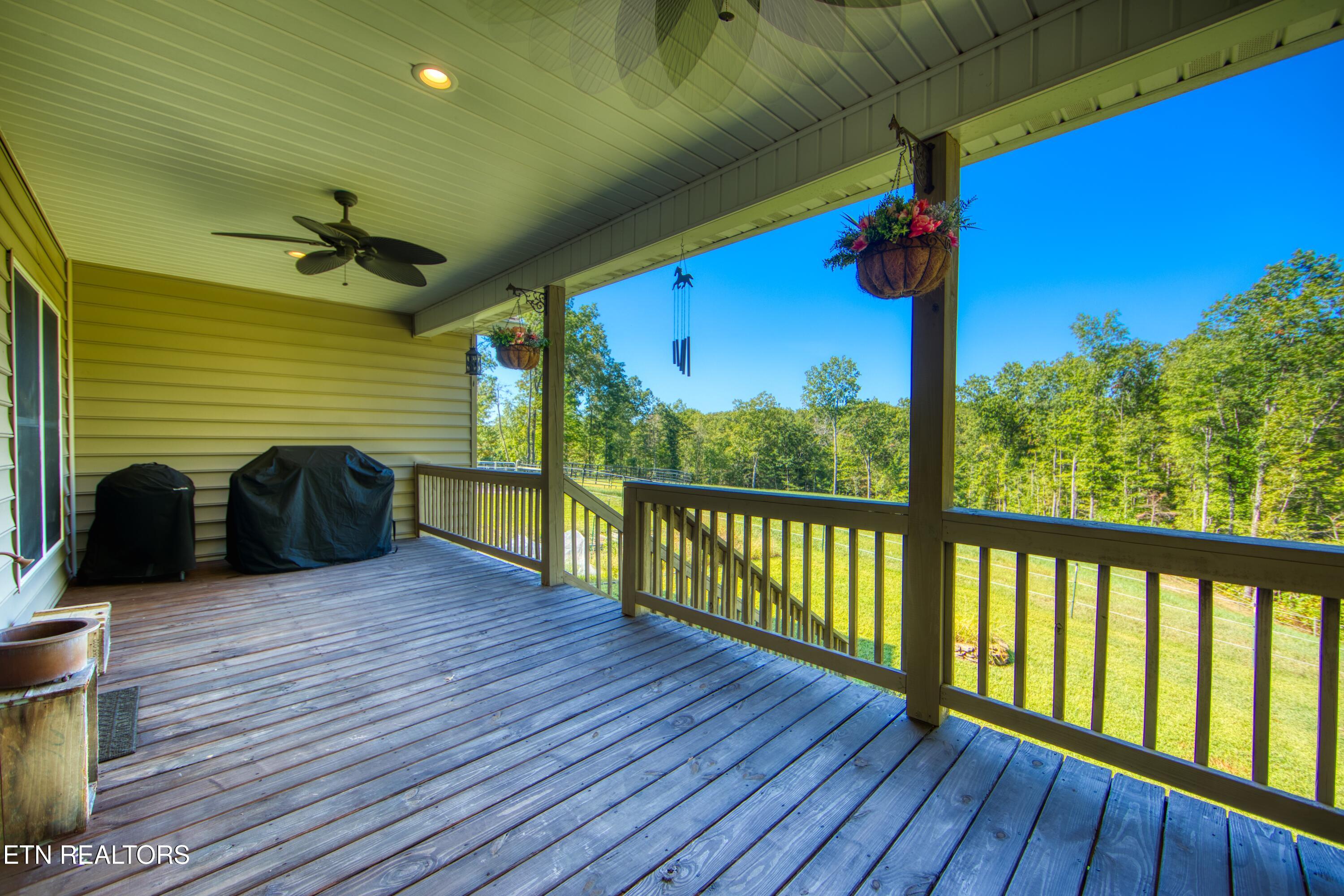 540 Buck Ridge Road Jamestown TN 38556