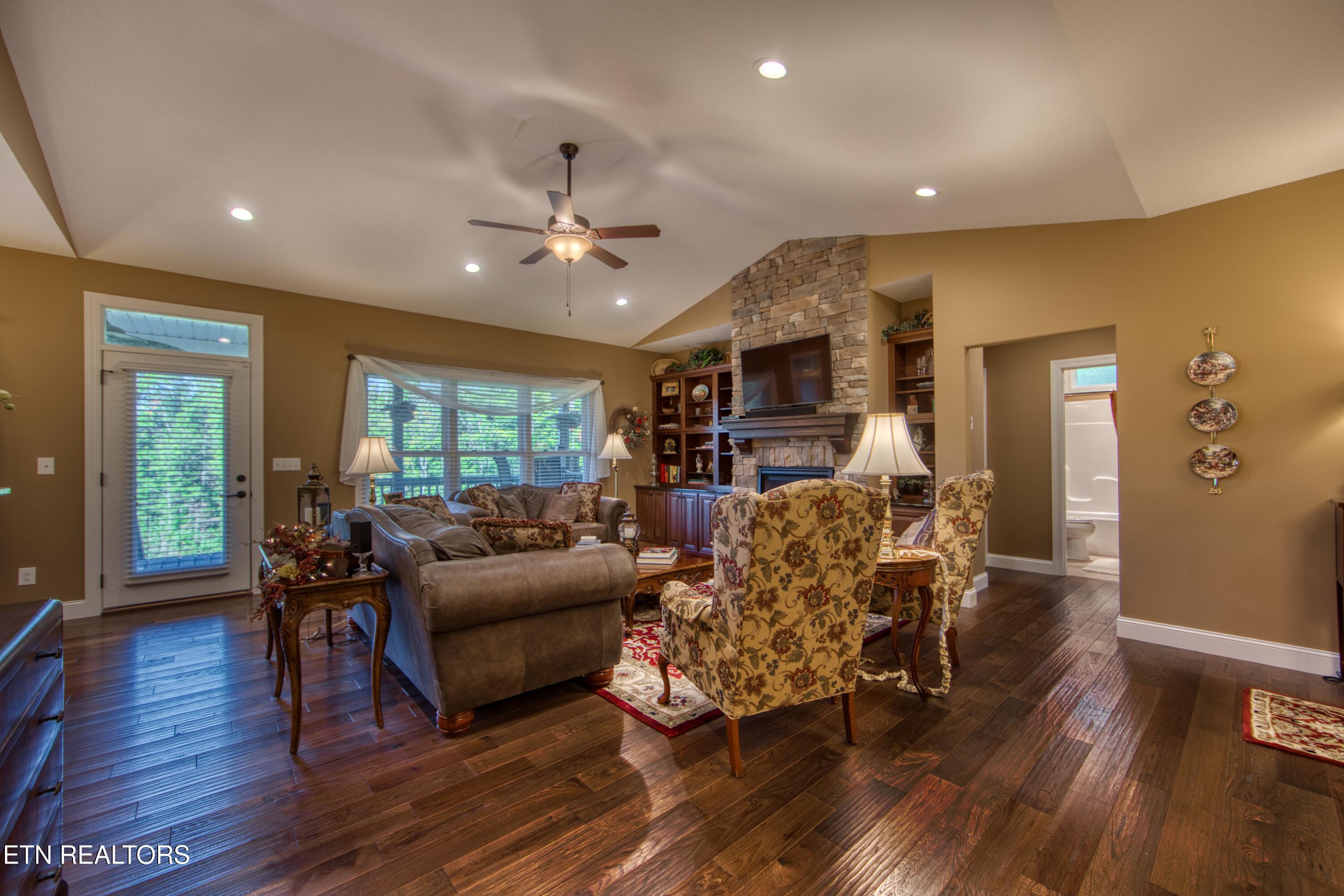 540 Buck Ridge Road Jamestown TN 38556