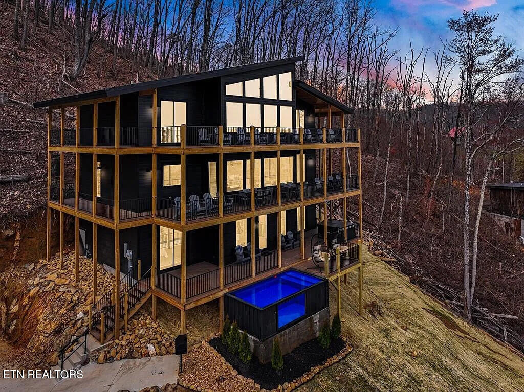793 Chestnut Drive Gatlinburg TN 37738