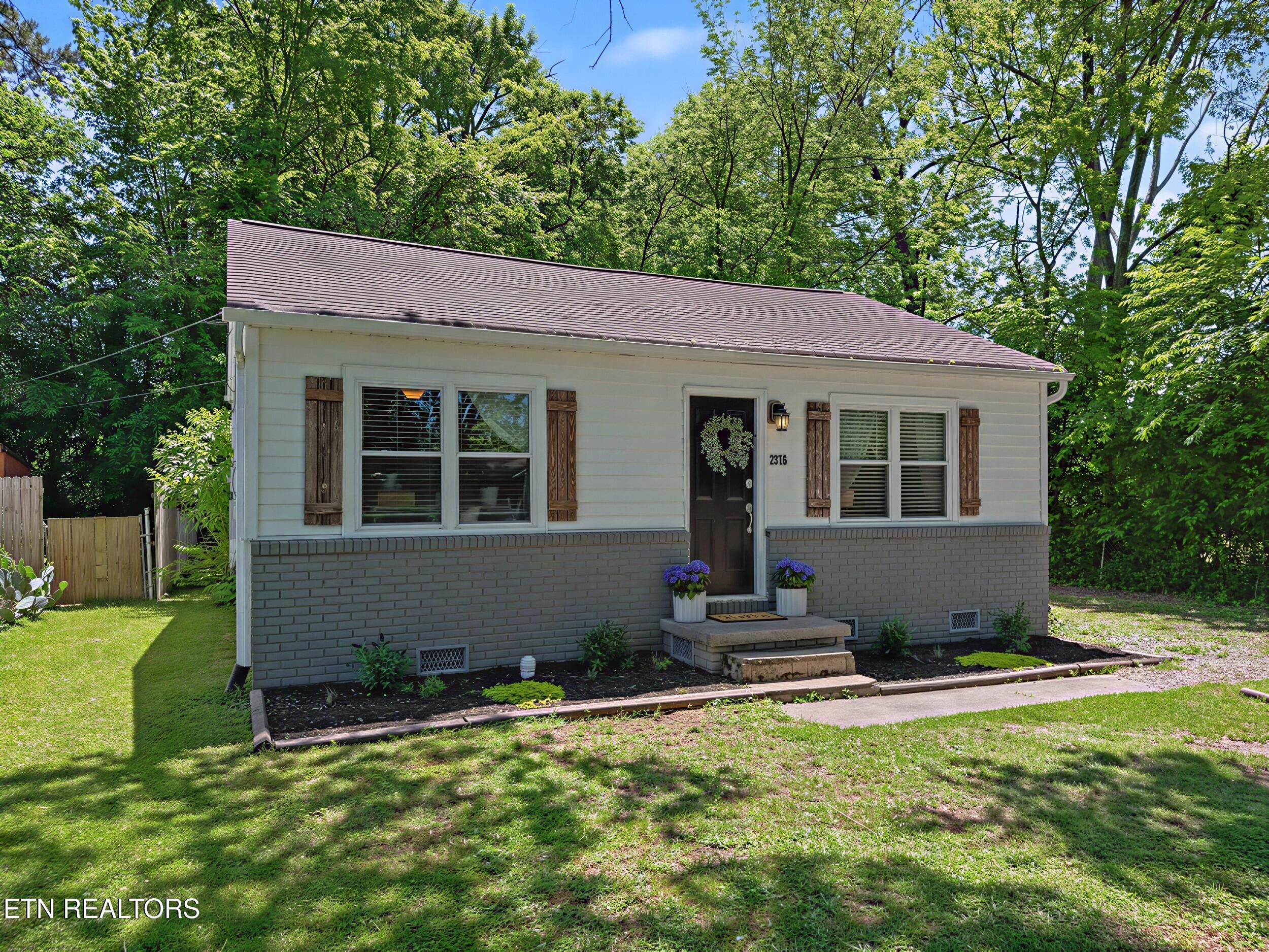 2376 Pennsylvania Avenue Maryville TN 37804