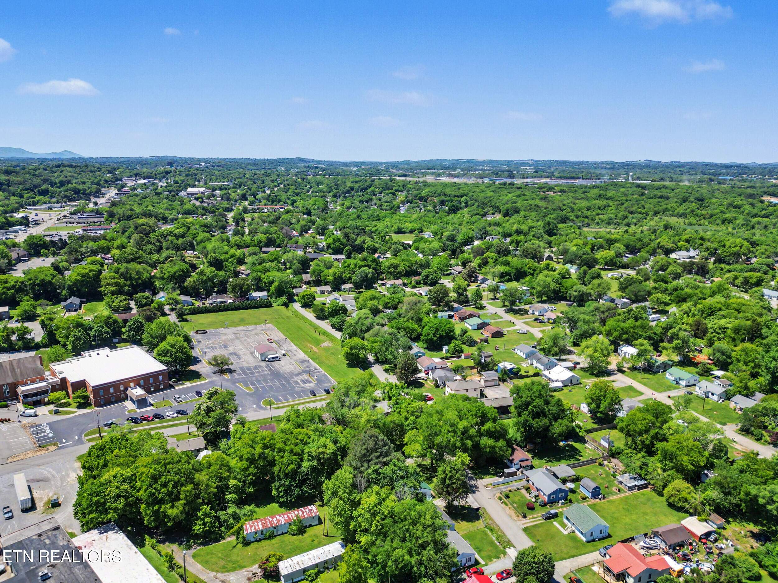 2376 Pennsylvania Avenue Maryville TN 37804